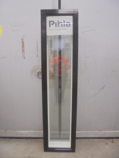 PIH-1810 MSEA 170, 500x2100, Vit/Svart