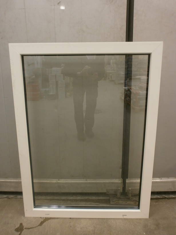 AK-35, PVC fönster 9x12 (890x1190), 2K4, Vit