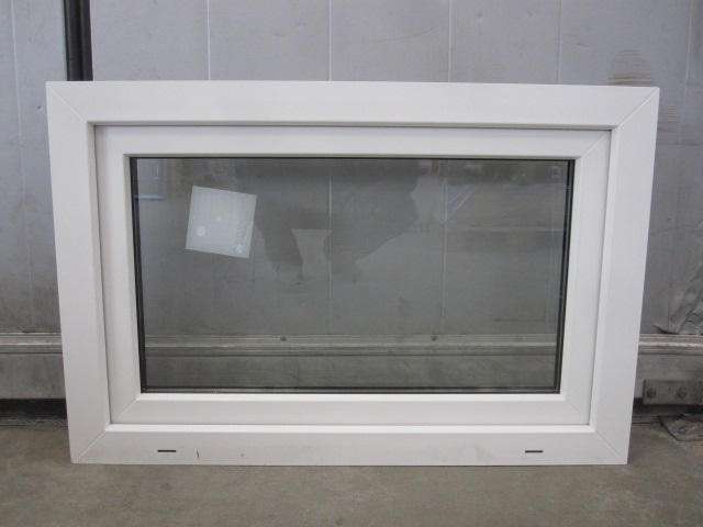 AK-83, PVC fönster 9x6 (890x590), 2K4 OPEN, Vit