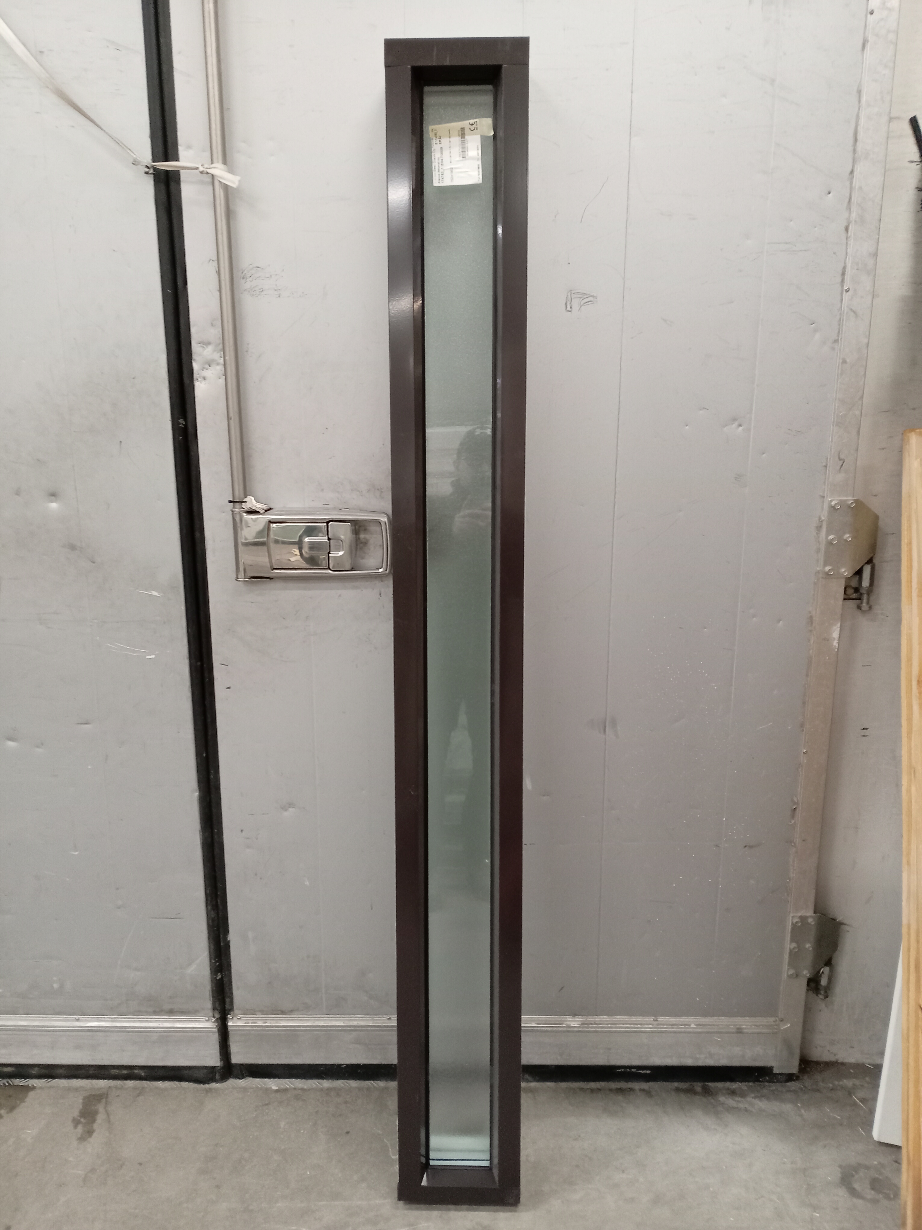 ALA-209, MEKA 130, 230x2040, Vit/Brun, 3K4 CREPI