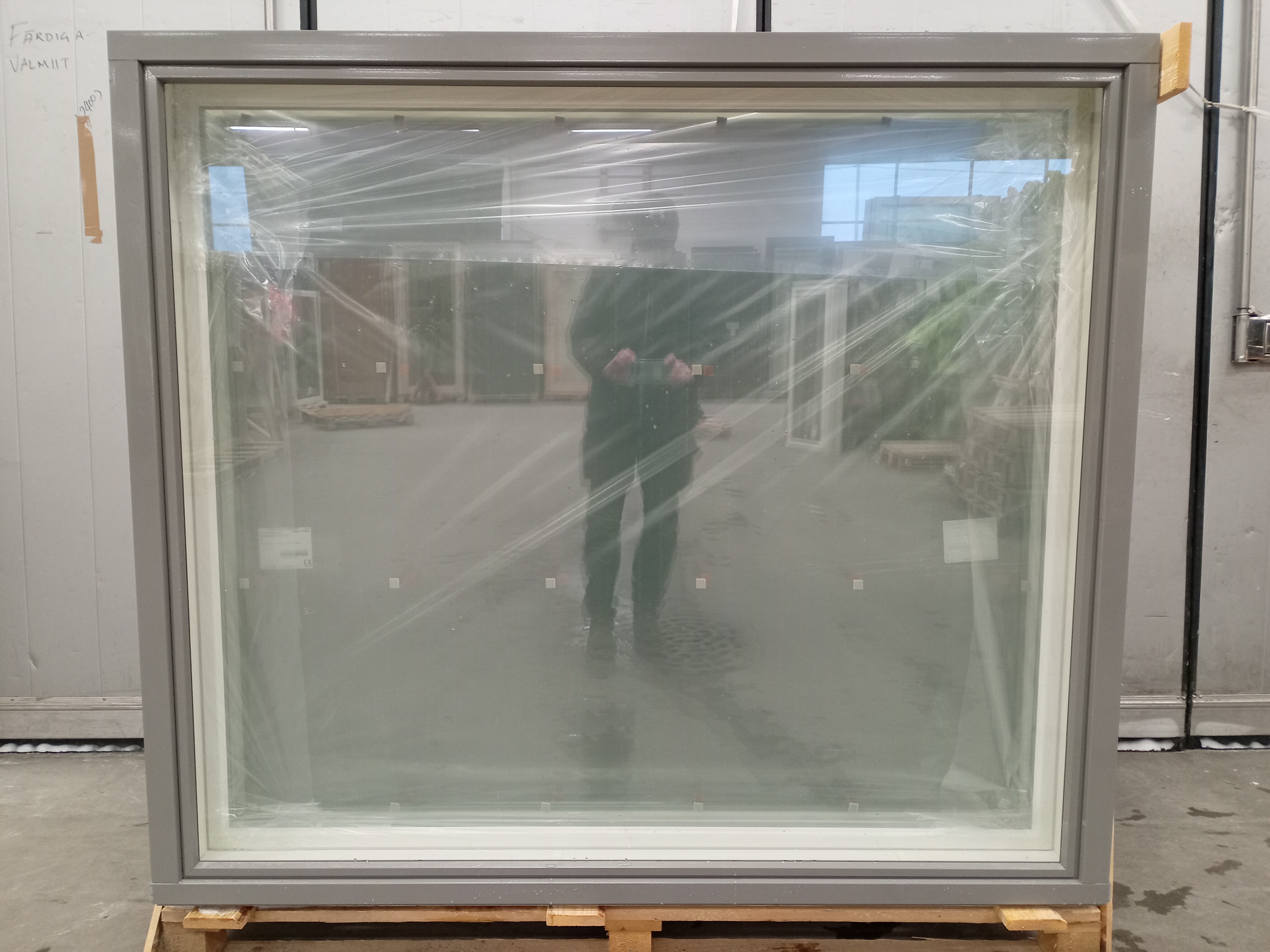 ALA-203, MSEA 170, 1690x1490, Vit/Grå