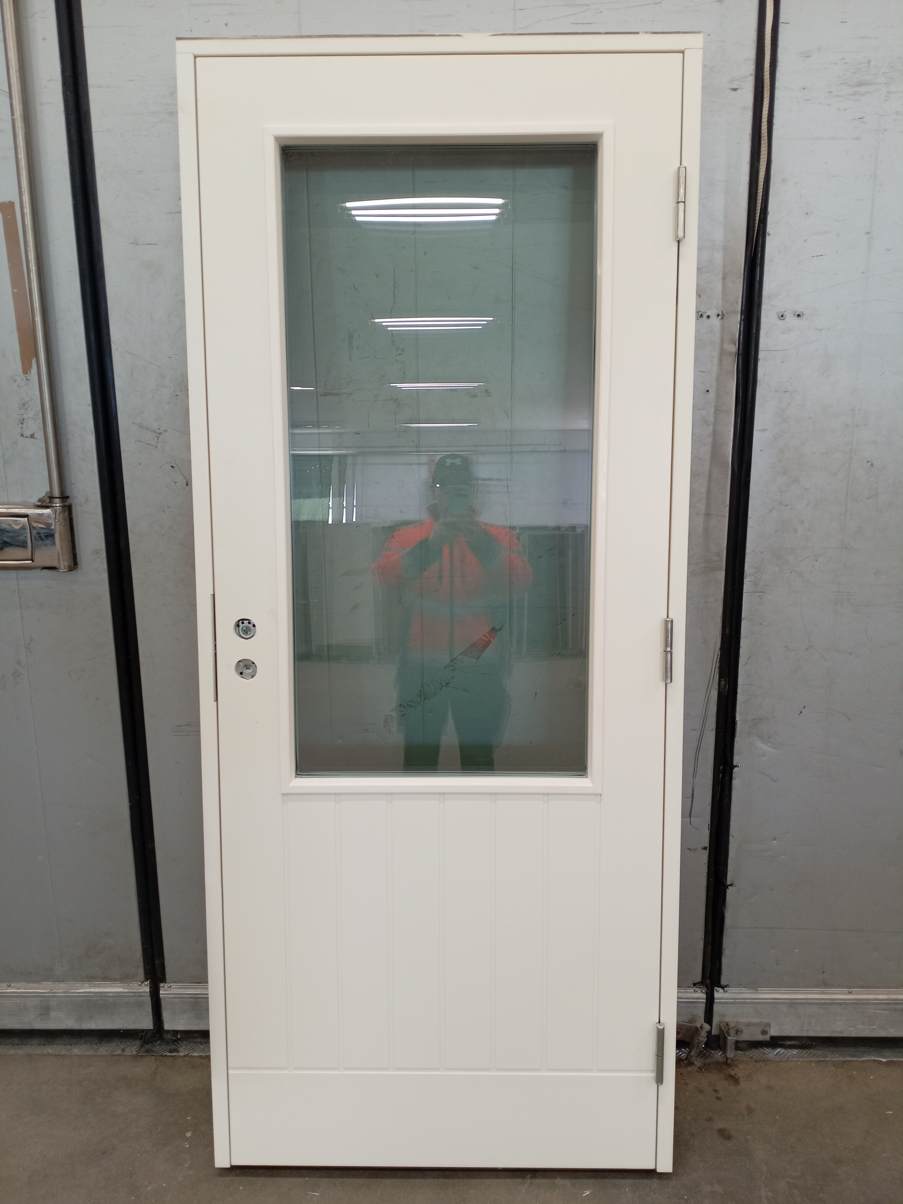 EDUX-685, AULIKKI 1.0 M14, 890x2090, OIK, Valk