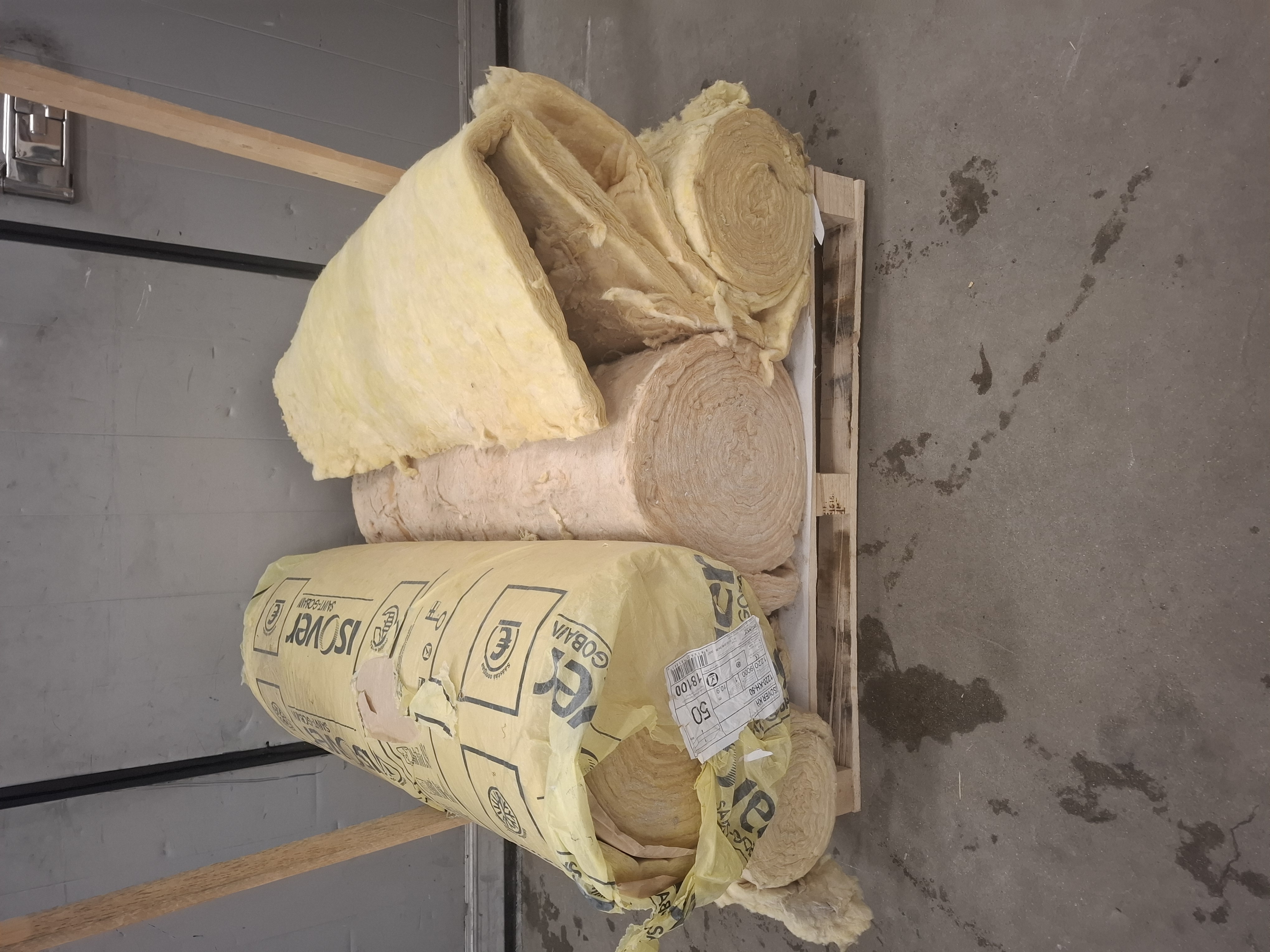 Ett parti 50mm bergull. Isover KH