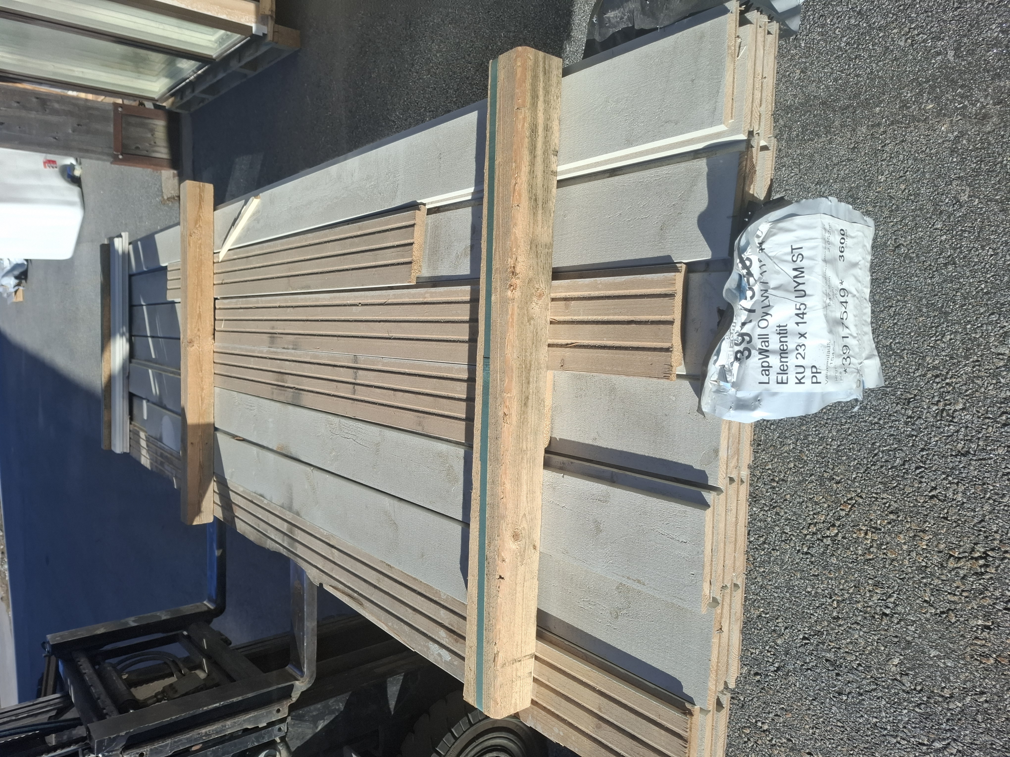 Parti ytterpanel UYM 23 x 145 x 3600mm. 75lm