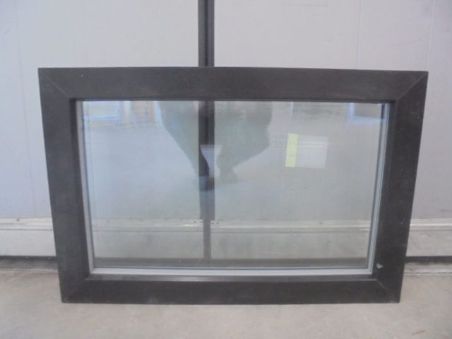 ICC-166, PVC82, 890x590, Vit/Svart, 3K fast