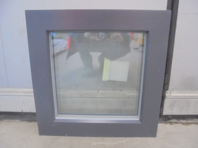 ICC-174, PVC82, 490x490, Vit/Grå, 3K fast