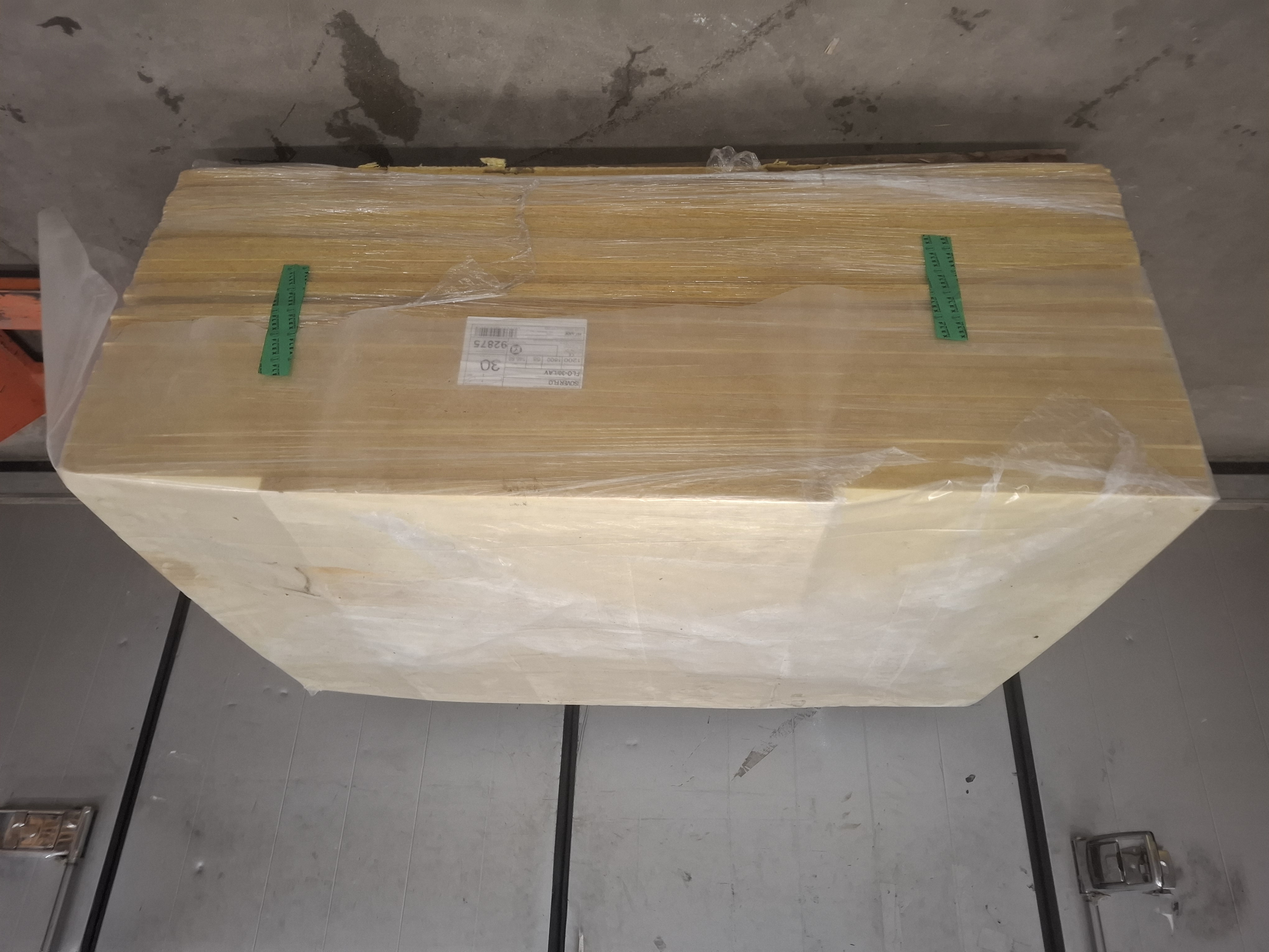 ISOVER FLO. FLO-30/LAV. 120x180x3cm.