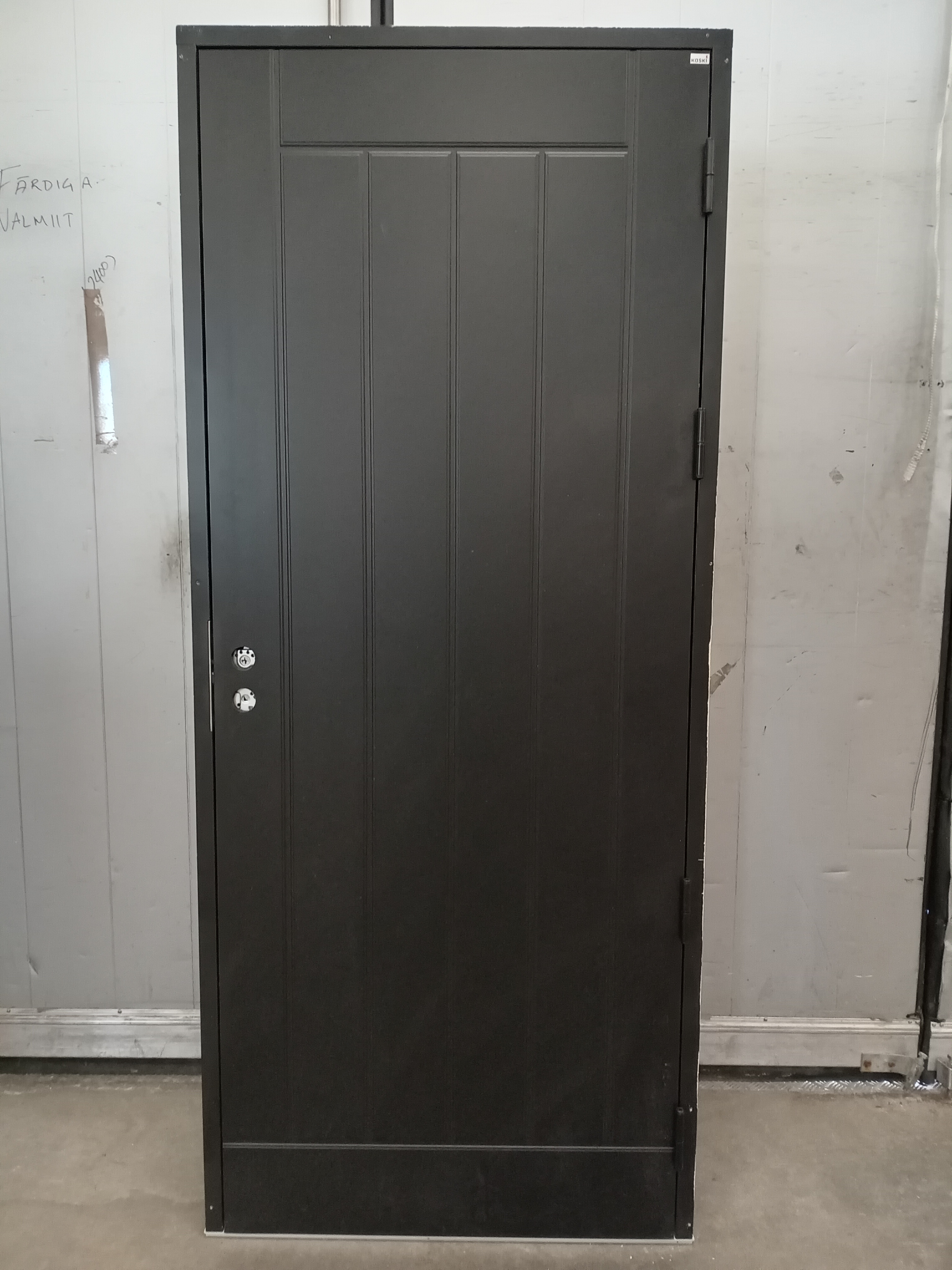 Kaskipuu KP4504, UO1 THERMO, 920x2160, OIK, Musta