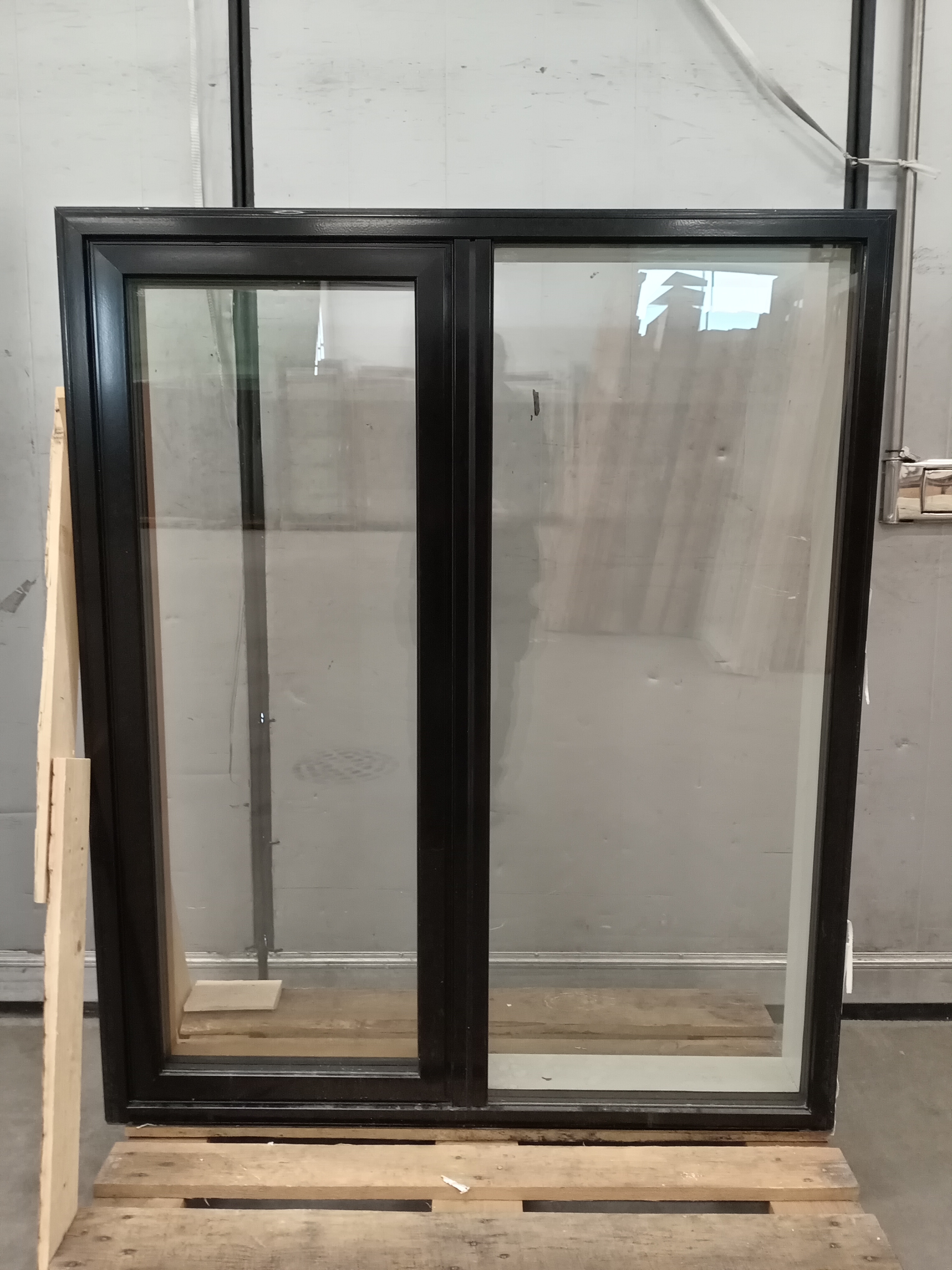 KLAS1-114, MEKA / DKA 170, 1230x1480, Valk/Must, B-MALLI T&T