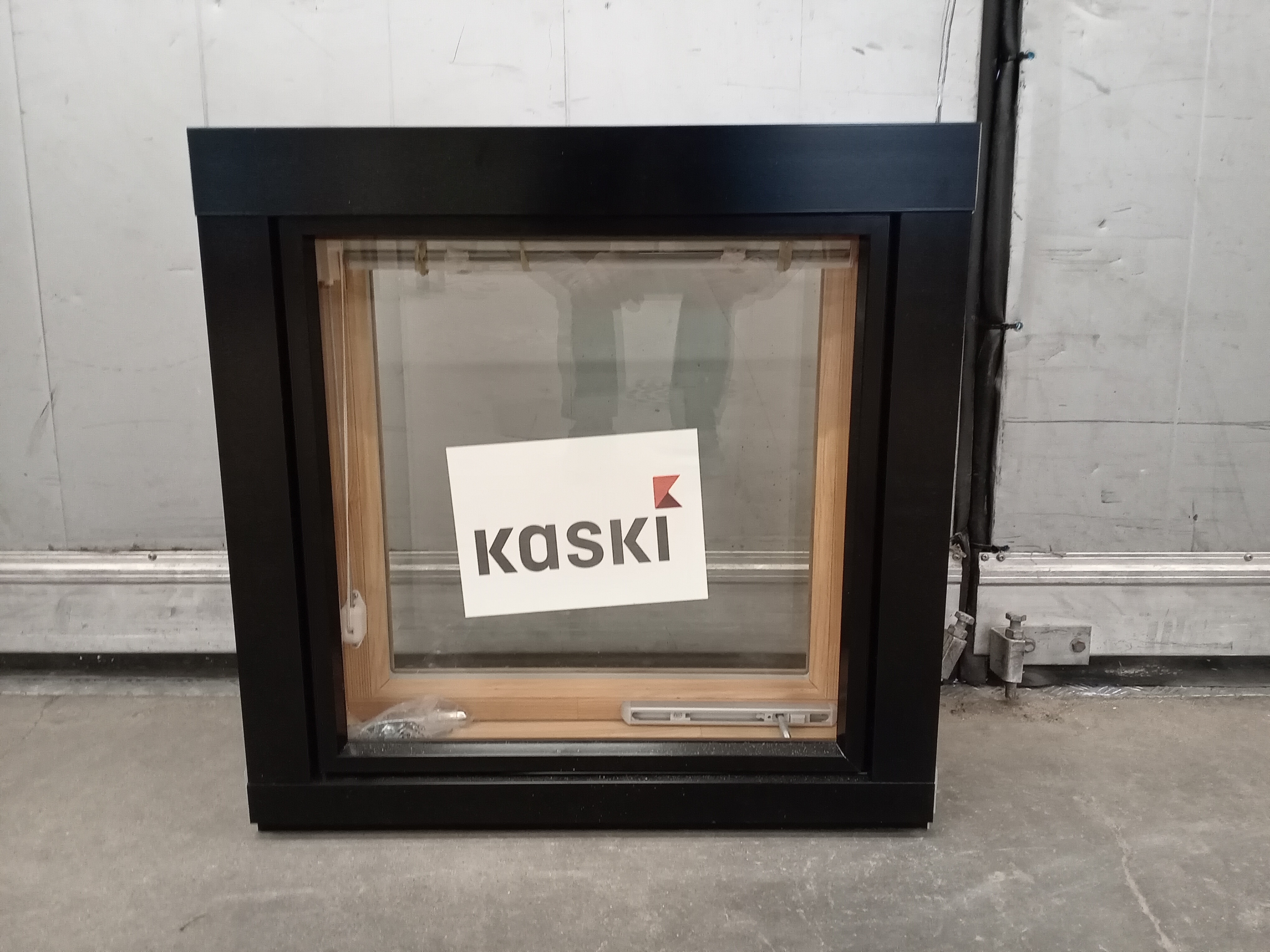 KP3894 Kaskipuu MSEA 170, 590x590, Bastu/svart, 6x6