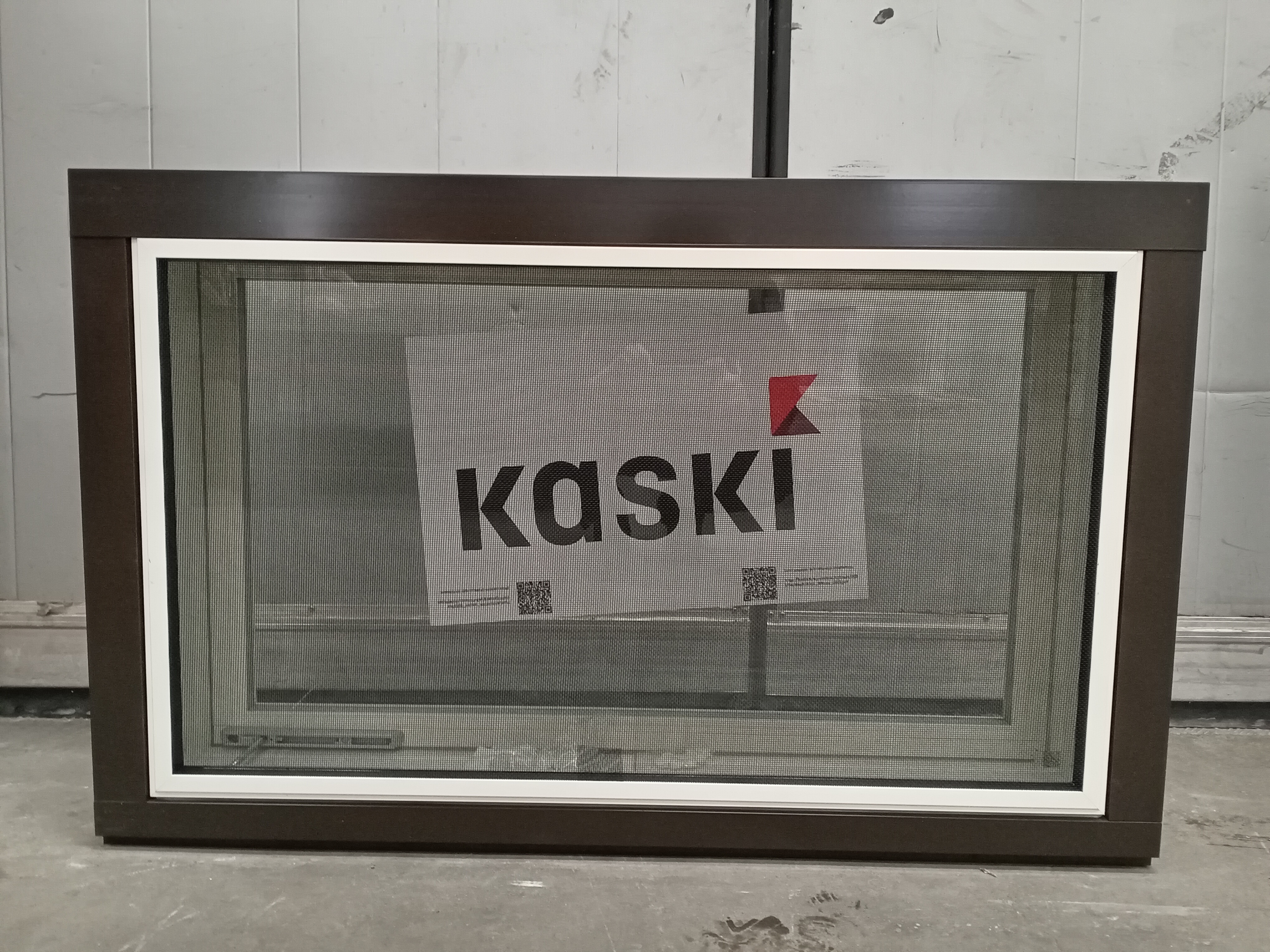 KP4467 Kaskipuu MSEA 210, 1080x680, Vit/Brun, VF