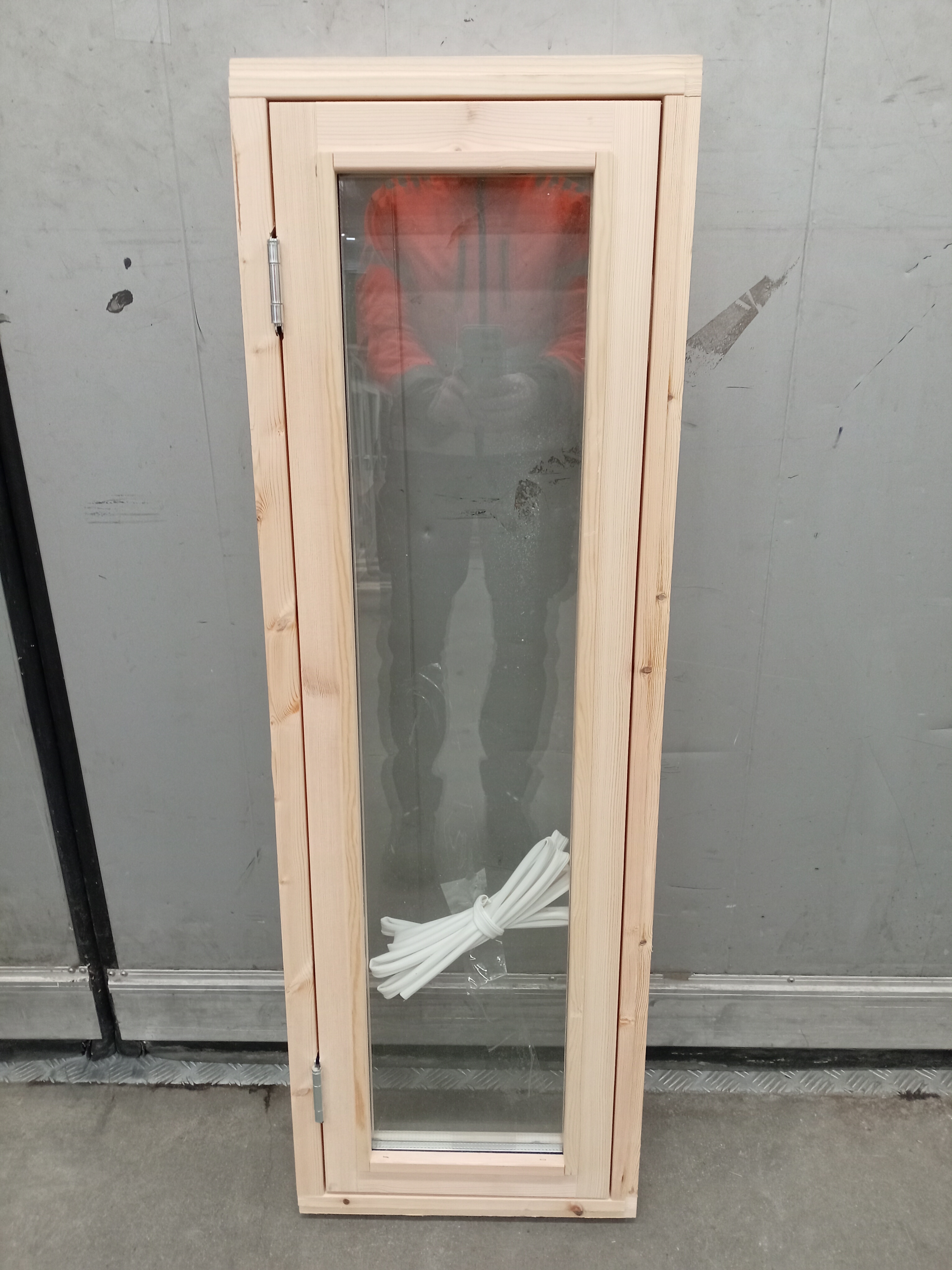 KY-48 Pihasauna-ikkuna - 4x12 (390 x 1190), Puuvalmis