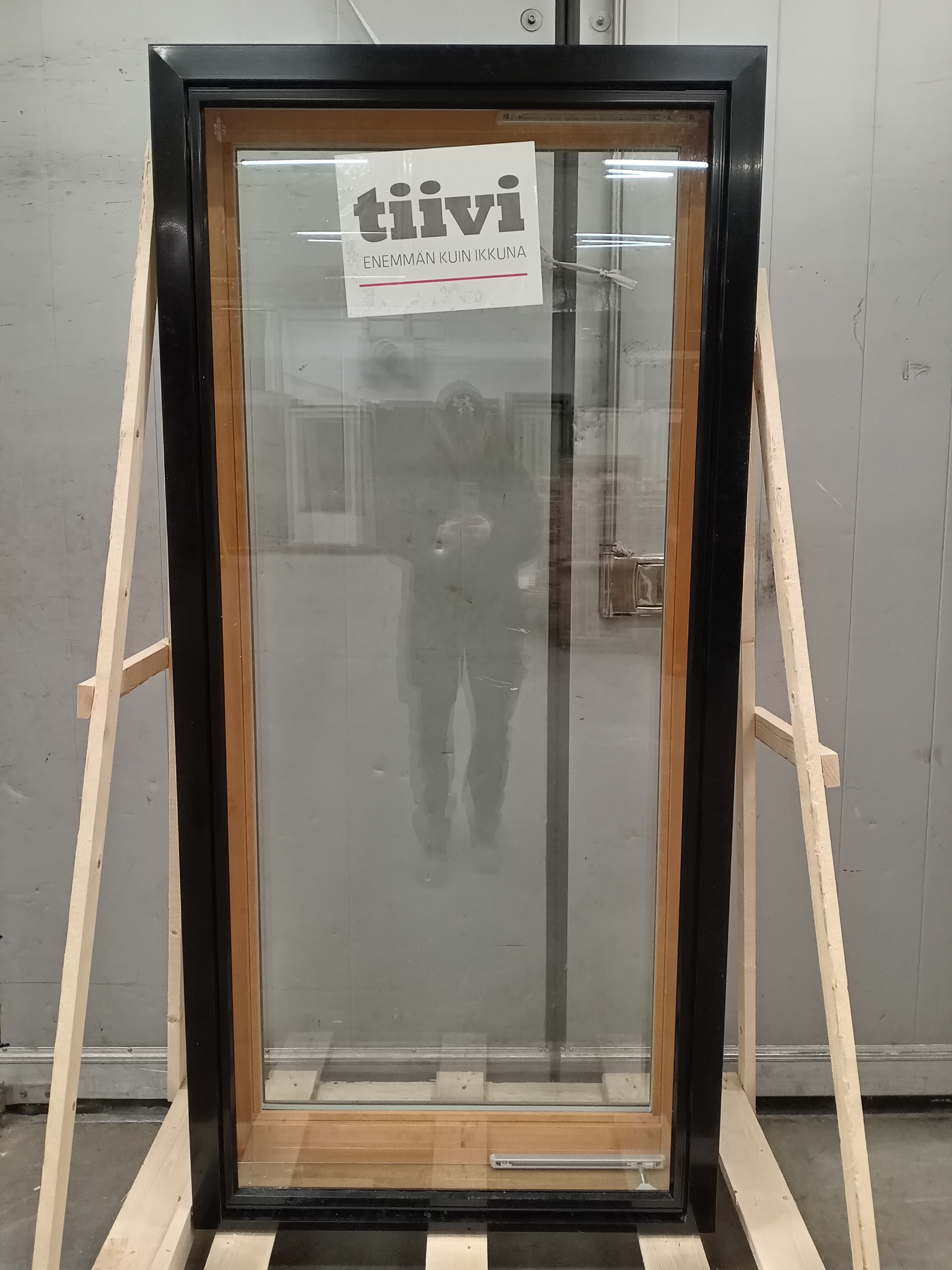 NR 3474, Tiivi MSEA 170, 890x1890, Sk/Musta, TI