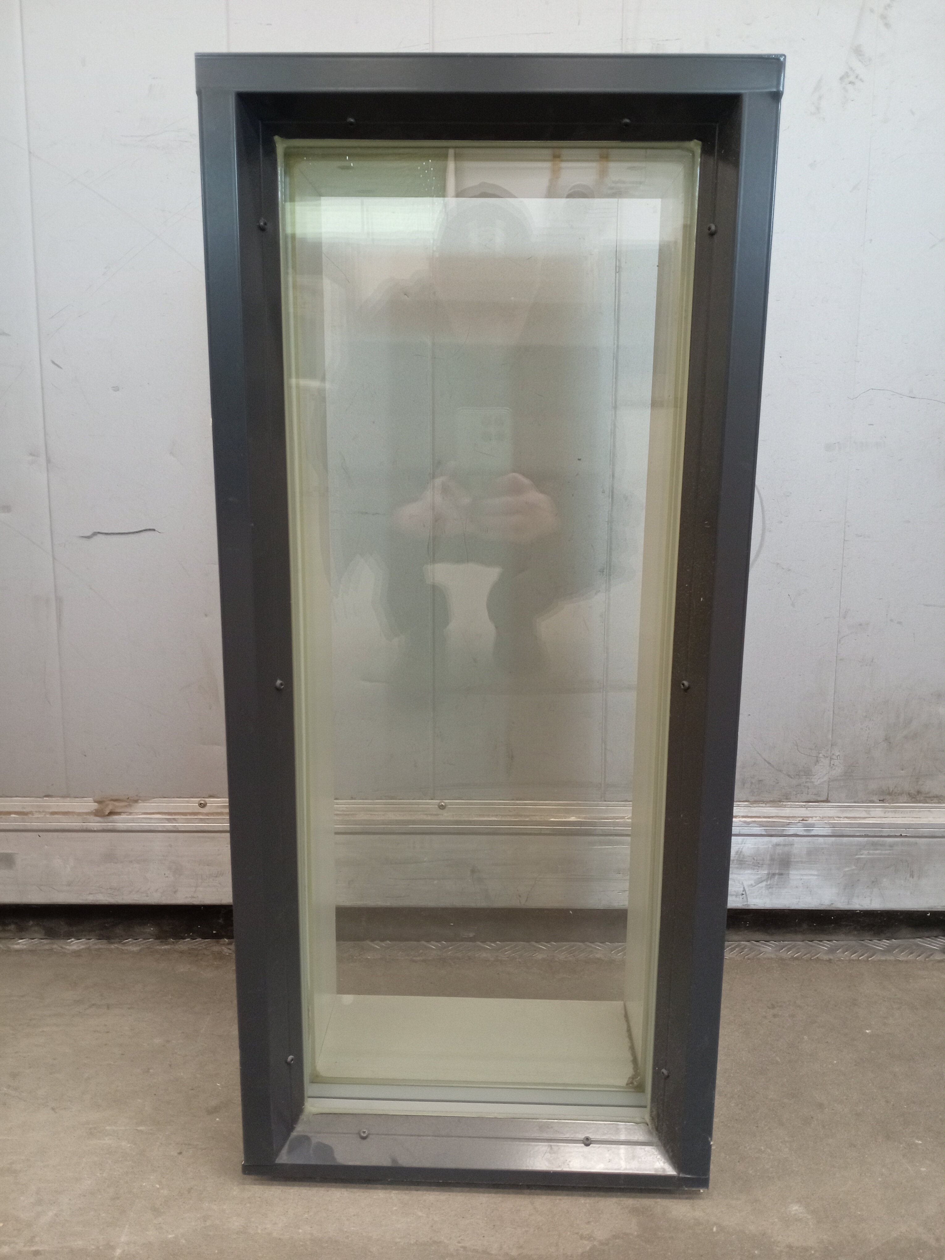 P2227 Piklas MEKA 200, 350x780, Vit/Grå, 3K4