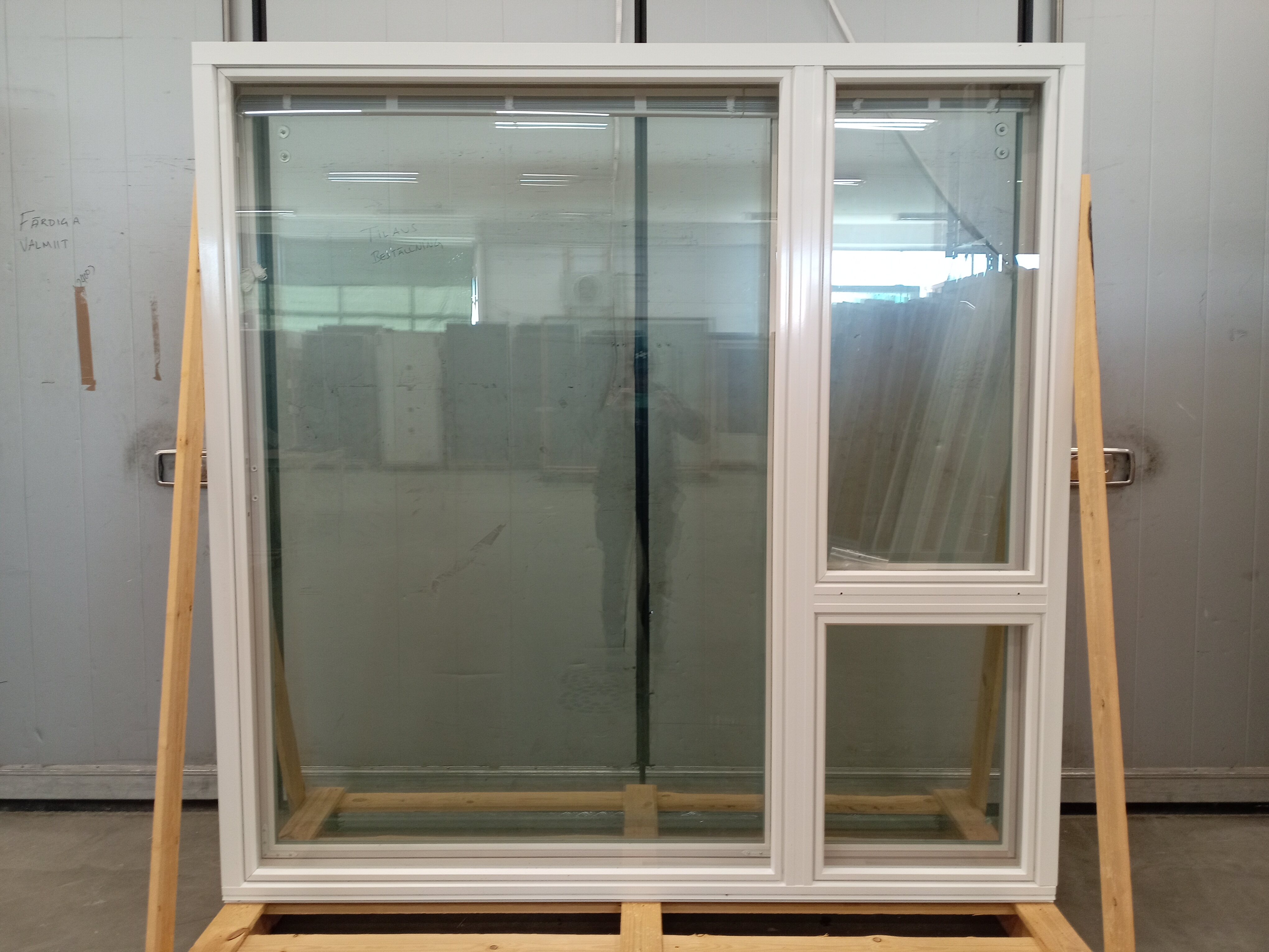 P2230 Piklas MSEA 200, 2170x2170, Sk/Vit, G-MODELL