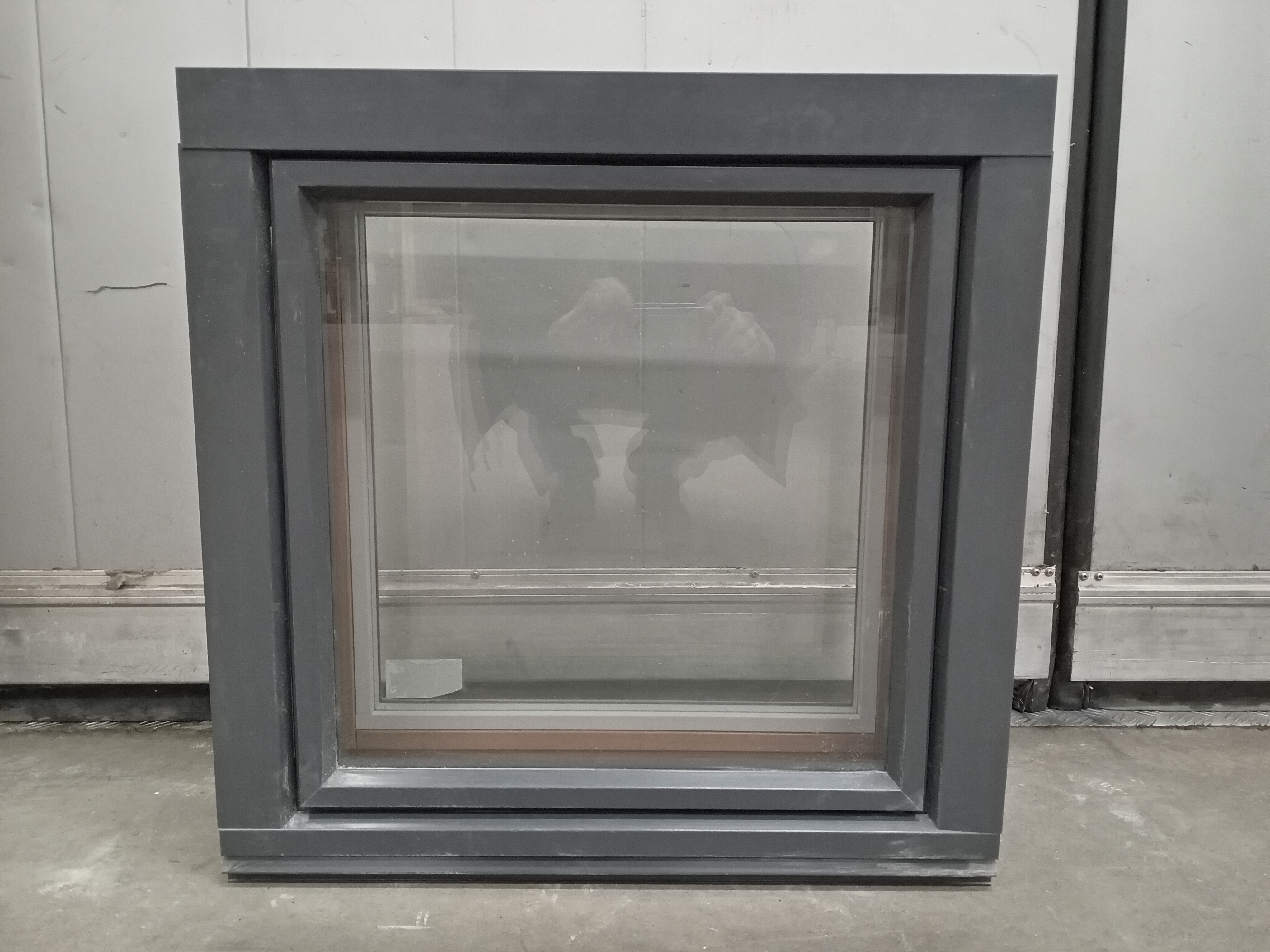 P2304 Piklas MSEA 170, 590x590, Sk/Grå