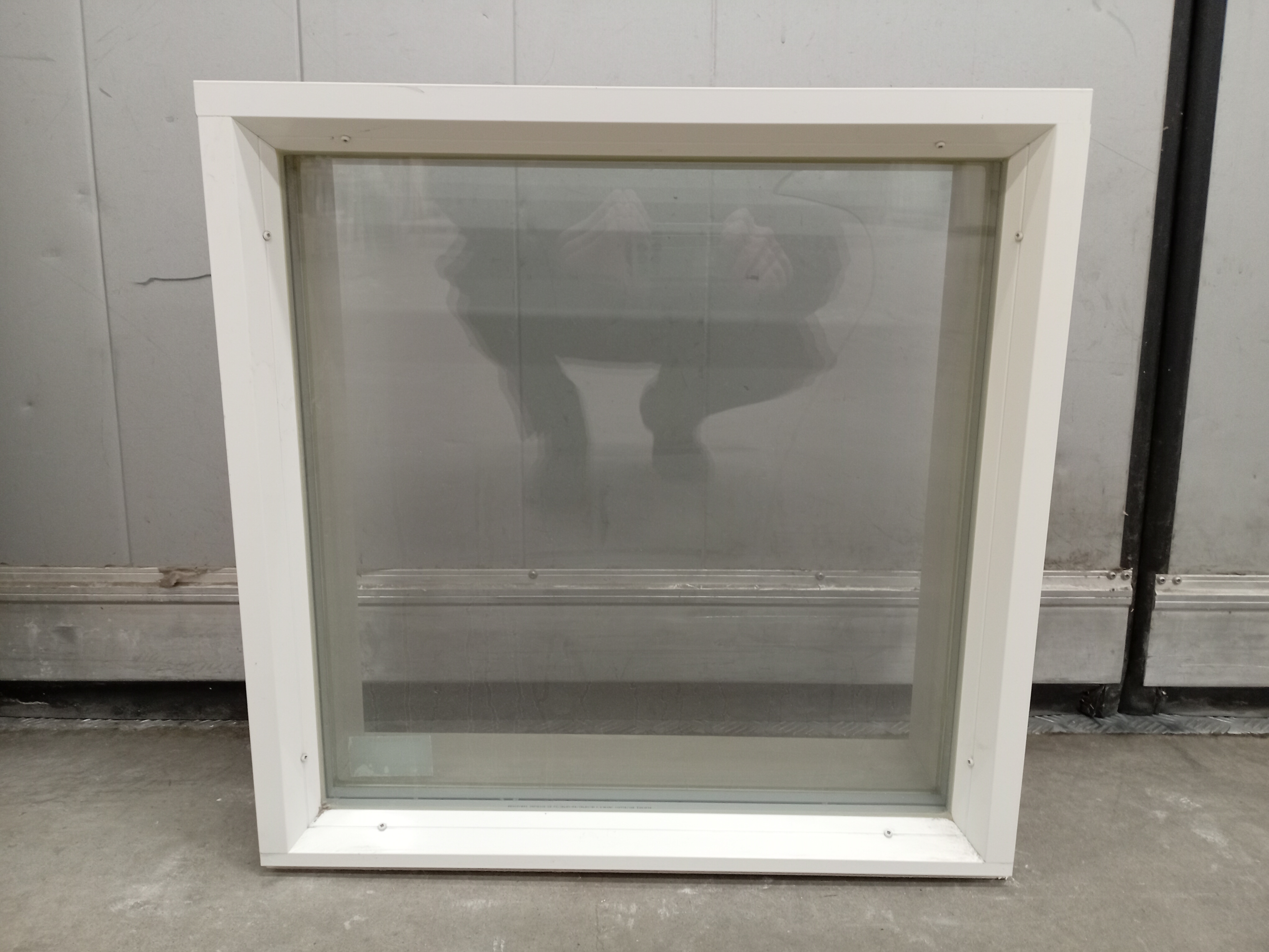 P2314 Piklas MEKA 170, 590x590, Sk/Valk, 3K4