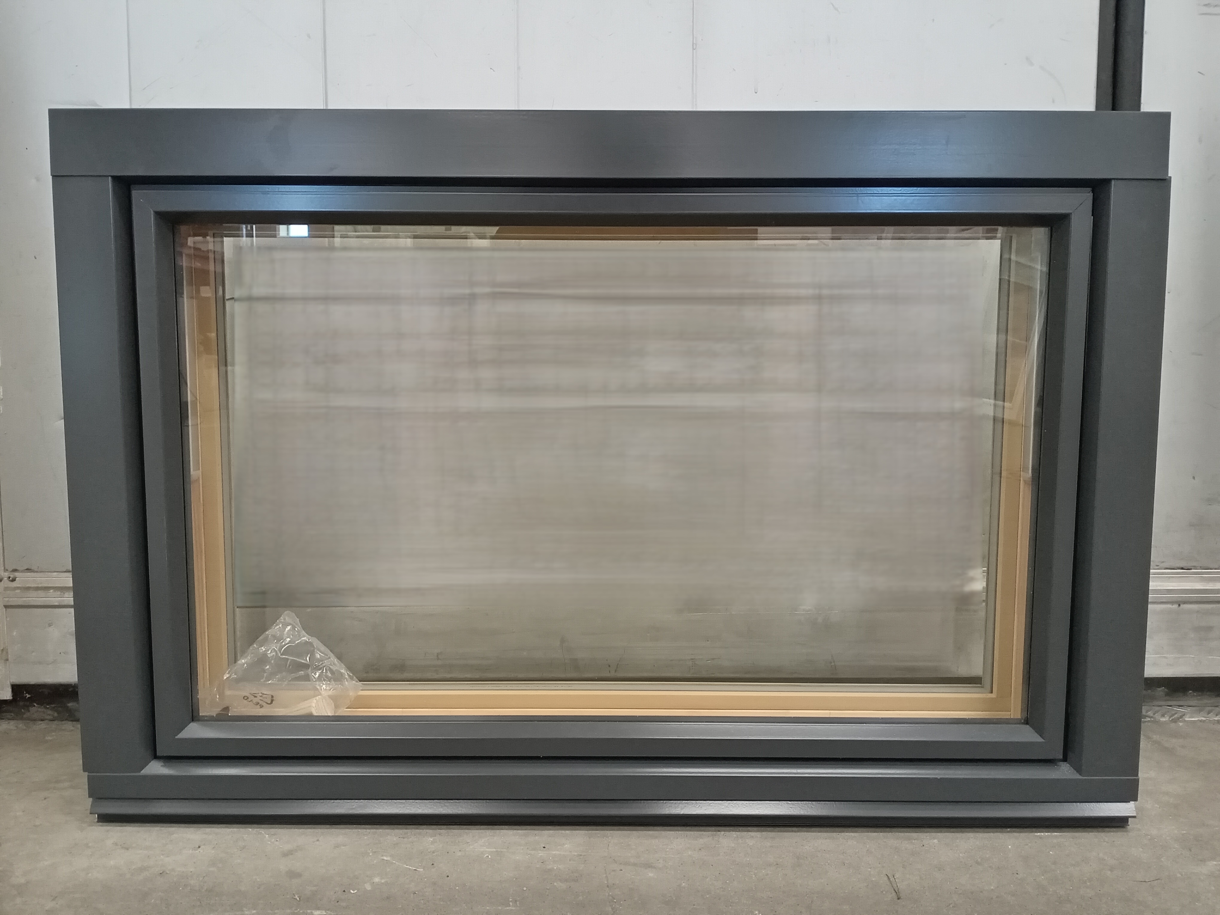 P2337 Piklas MSEA 131, 9x6 (890x590), Sk/Grå, VF