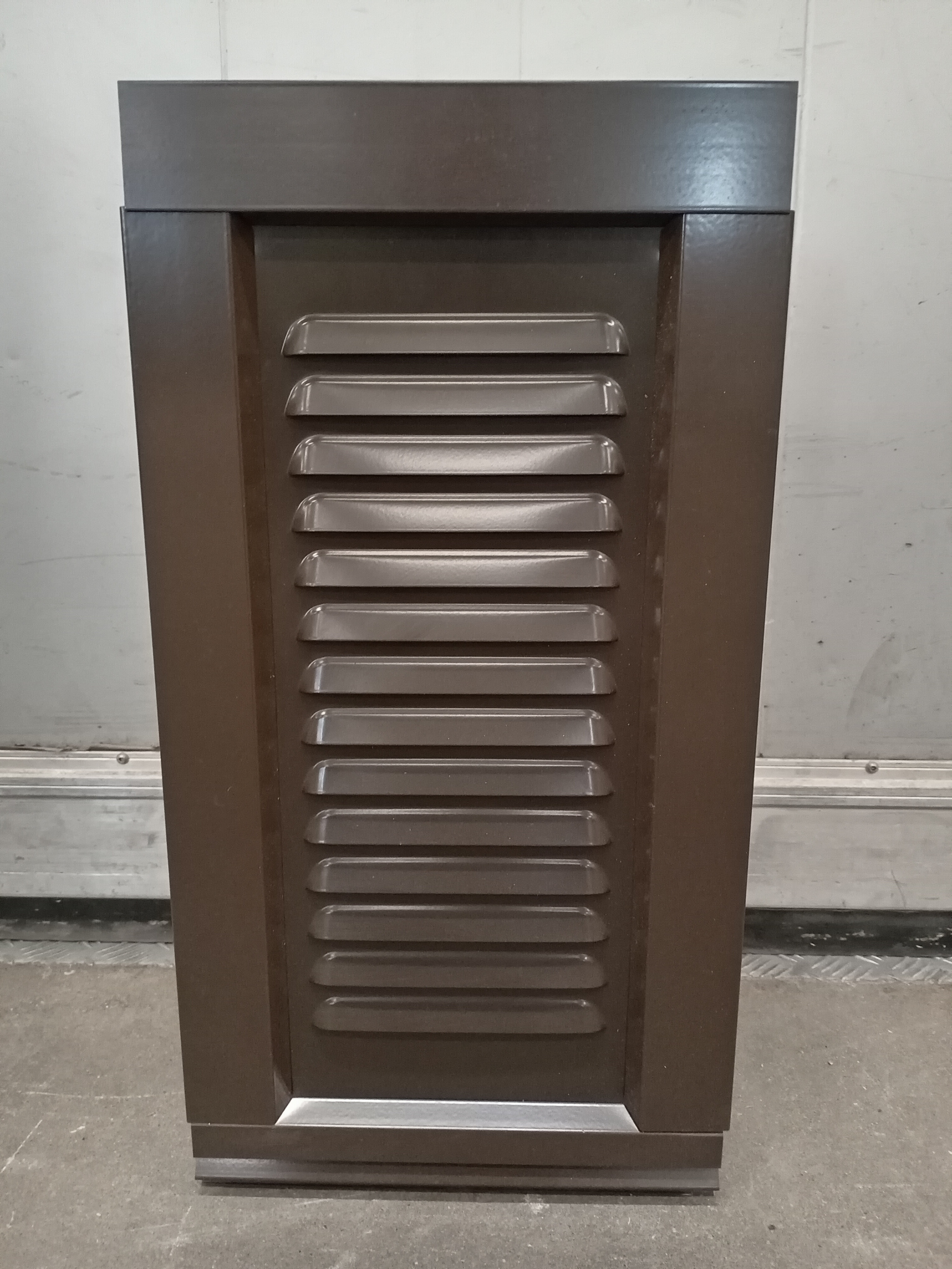 P2356 Piklas TLA 131, 290x560, Valk/Rusk, Höger