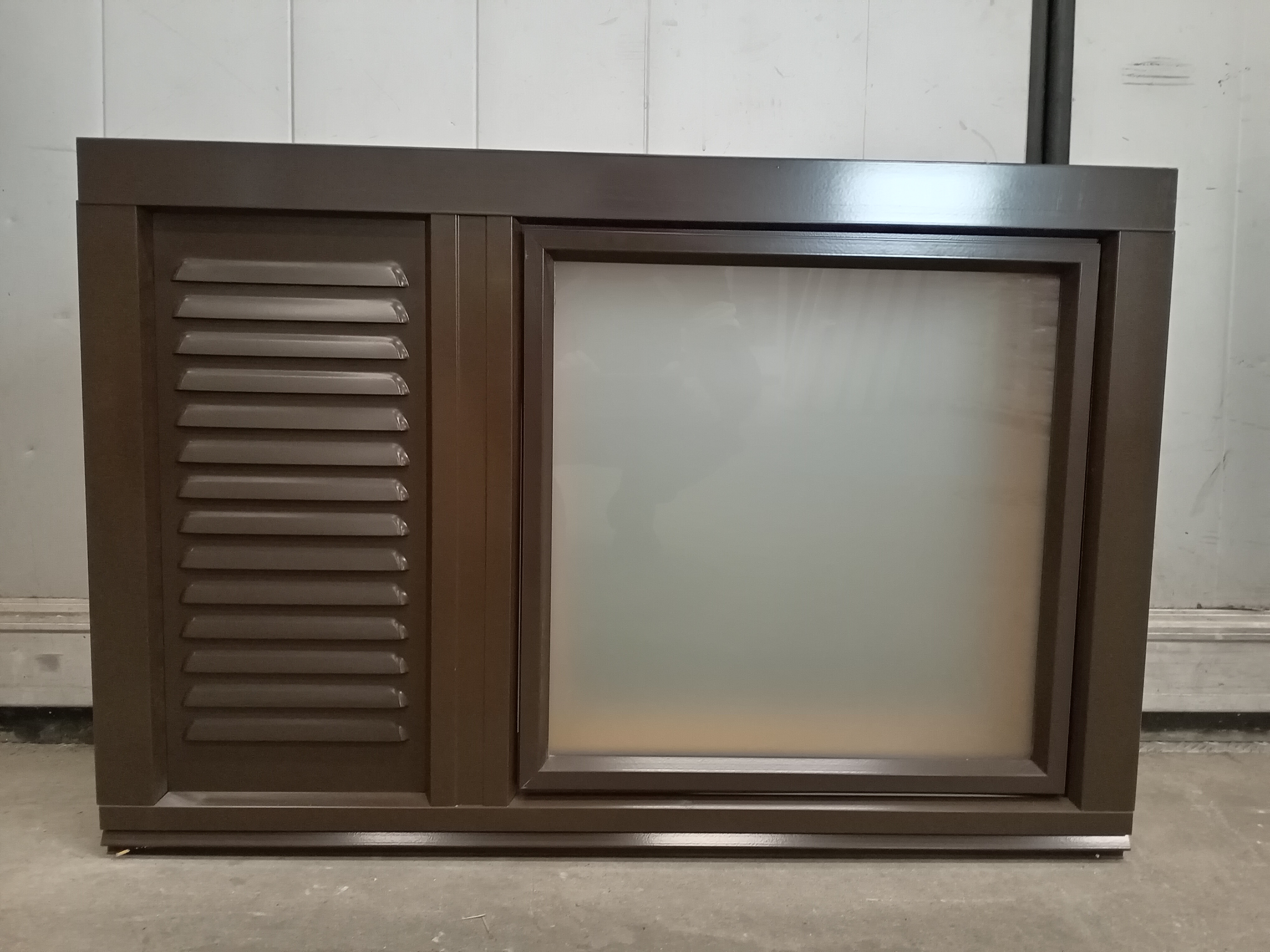 P2357 Piklas MSEA 170, 900x600, Sk/Brun, B-MODELL