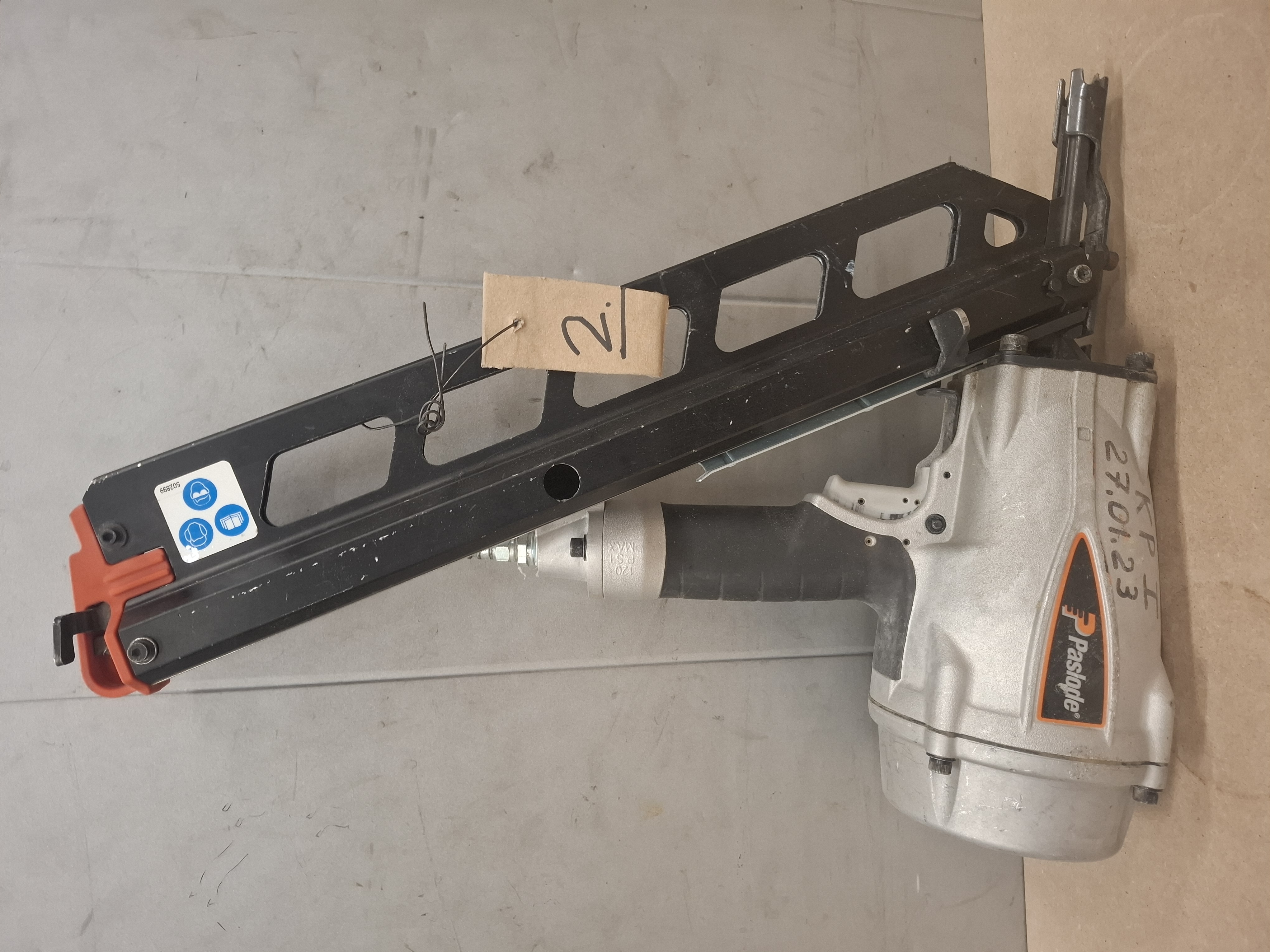 Paslode PSN100.1 runkonaulain 34°.No.2