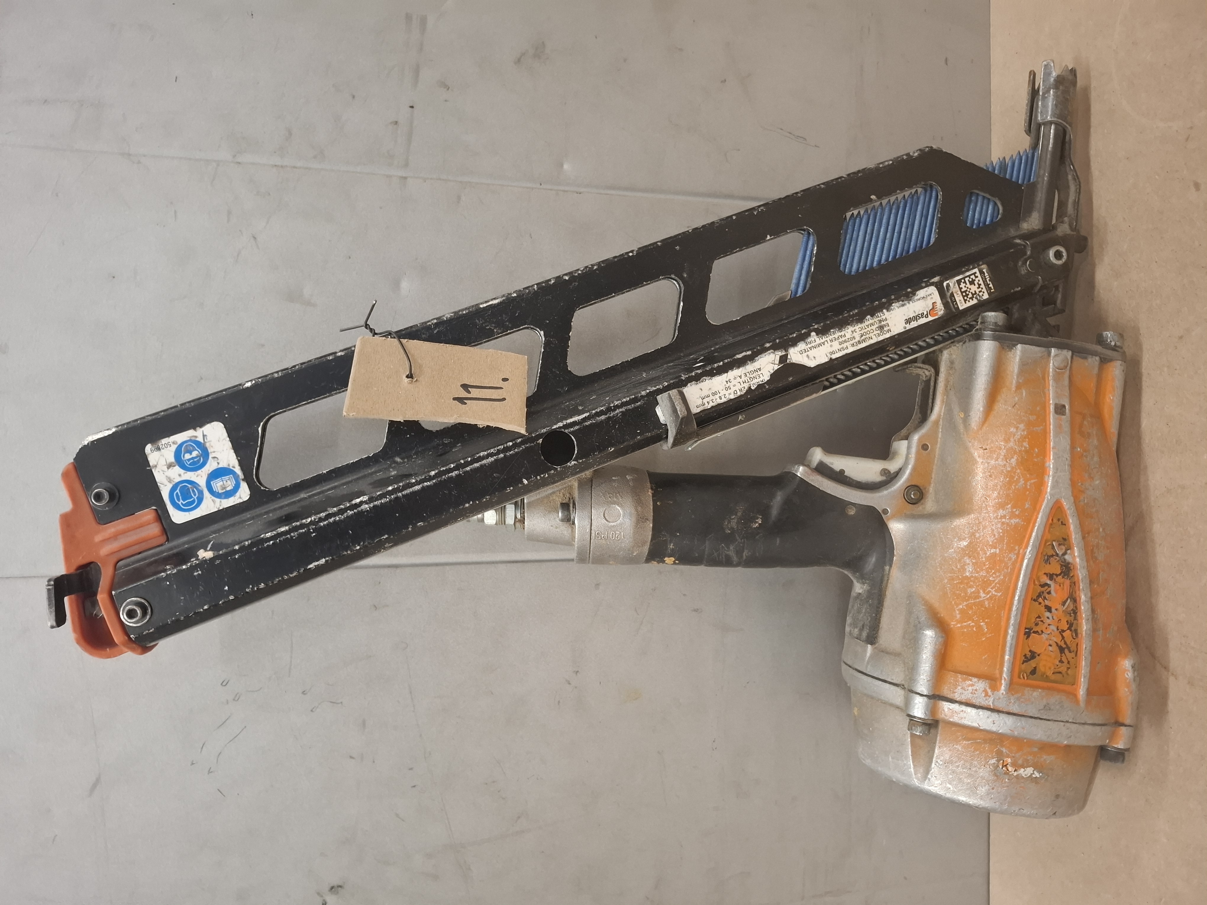 Paslode PSN100.1 runkonaulain 34°.No.11