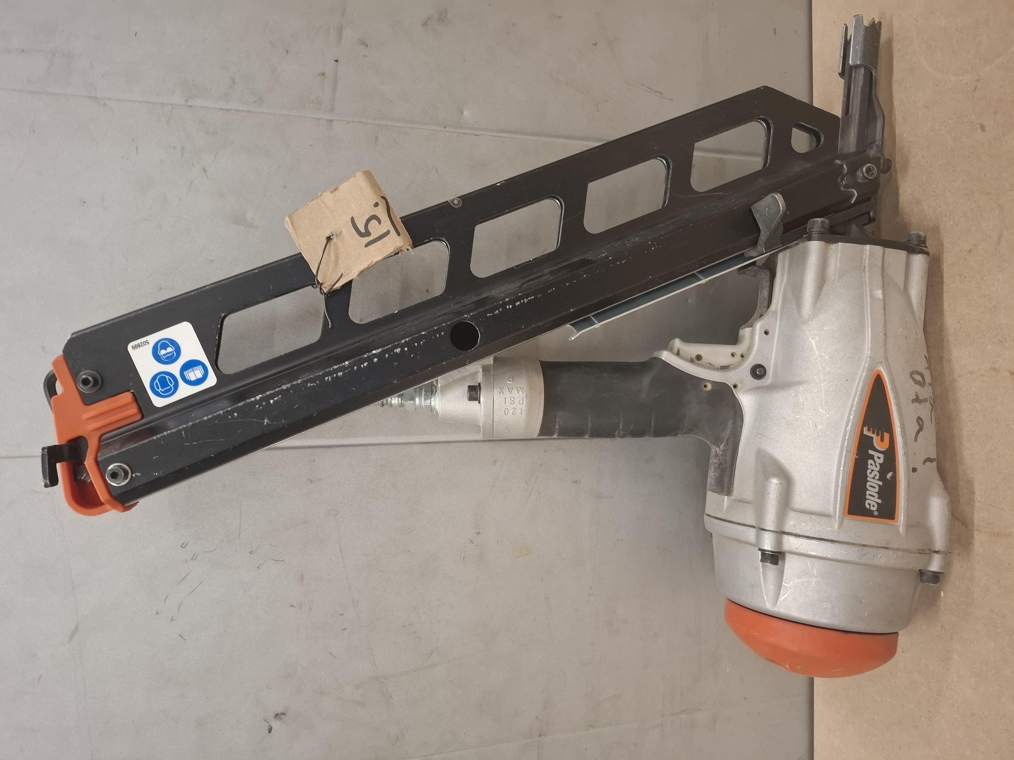 Paslode PSN100.1 runkonaulain 34°.No.15