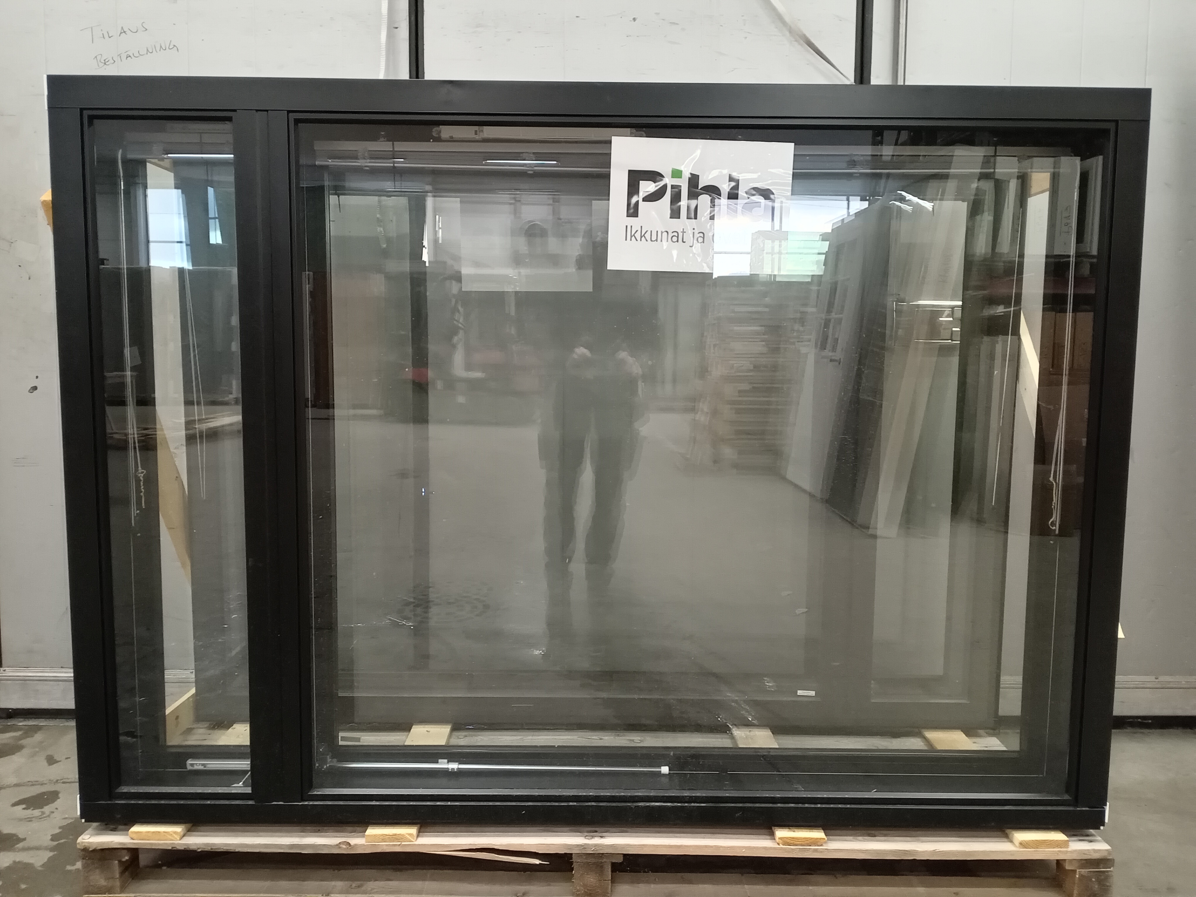 PIH-2235, MSEA 210, 2080x1470, Musta, B-MALLI