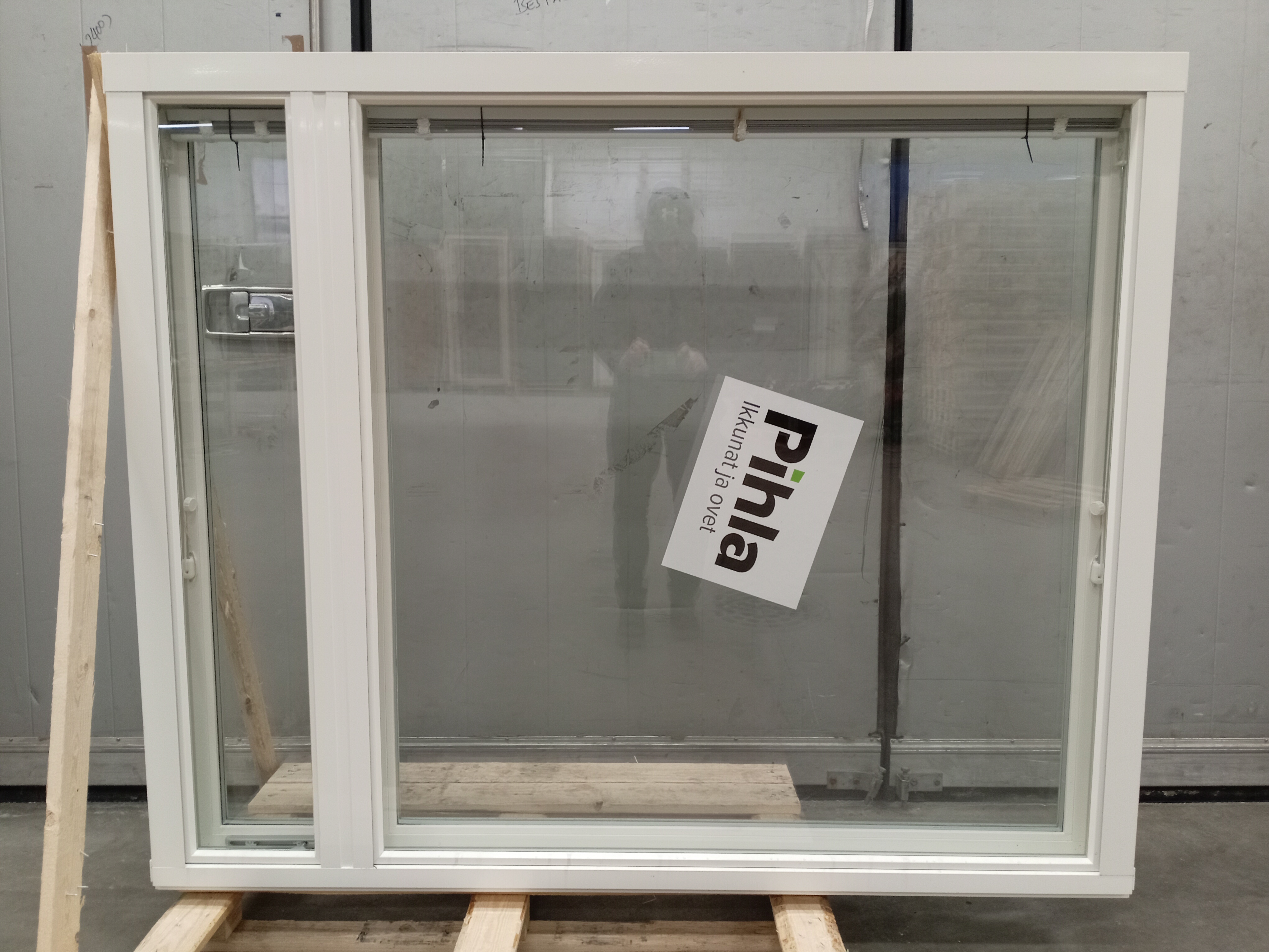 PIH-2256 MSEA 130, 1750x1450, Vit, B-MODELL