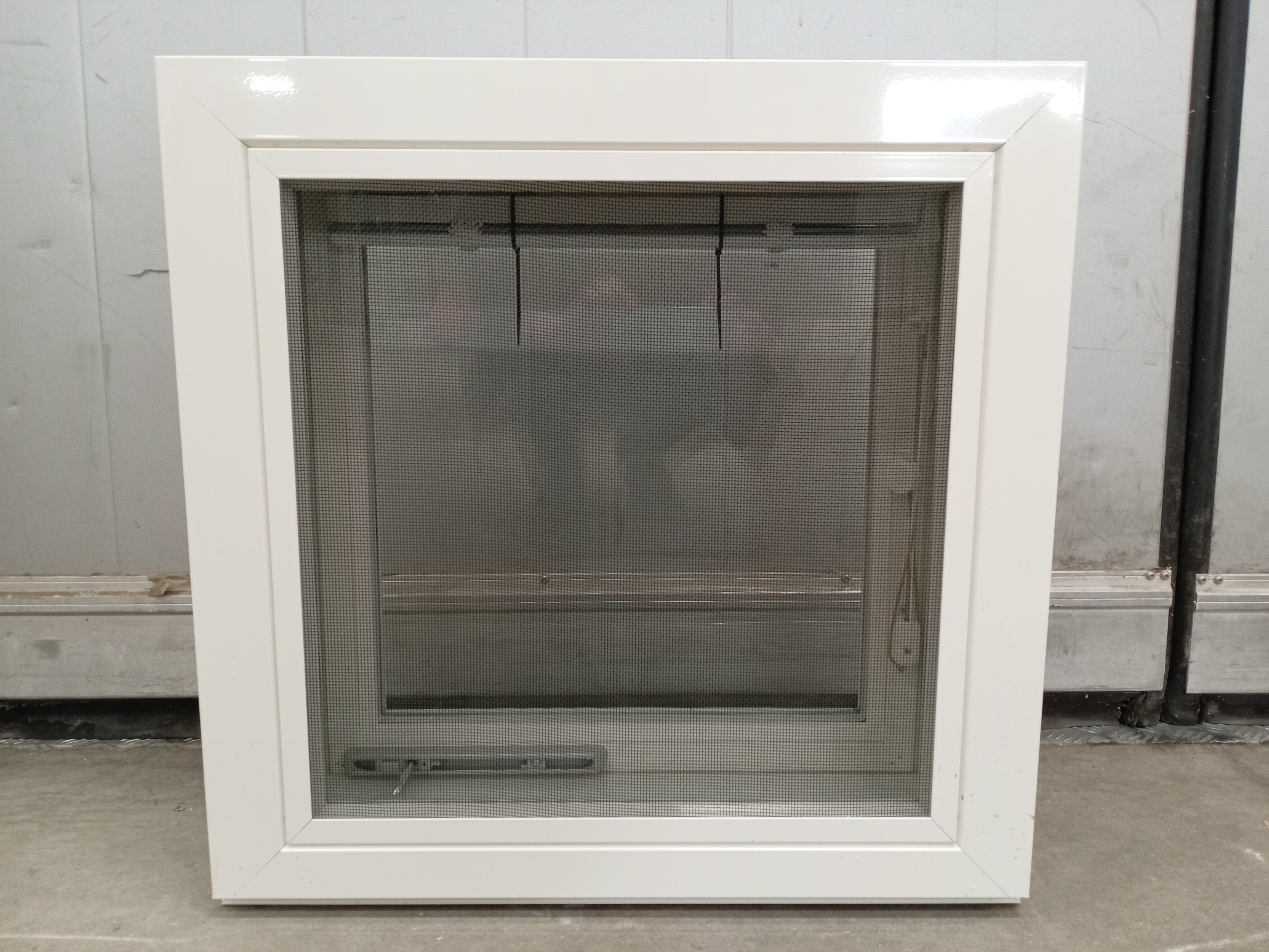 PIH-2167 MSEA 170, 570x570, Valk, TI