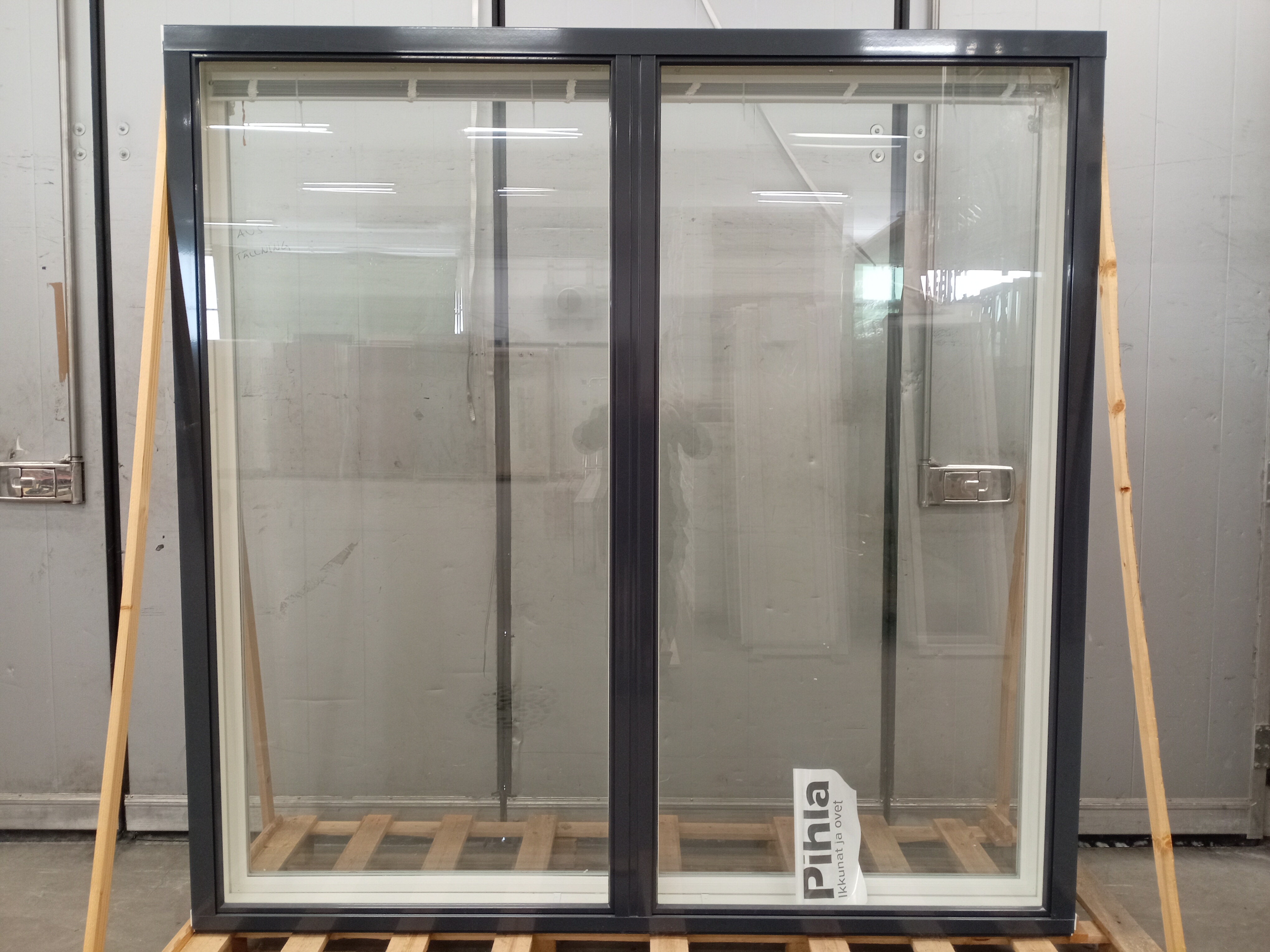 PIH-2267 MSEA 170, 2200x2200, Vit/Grå, B-MODELL