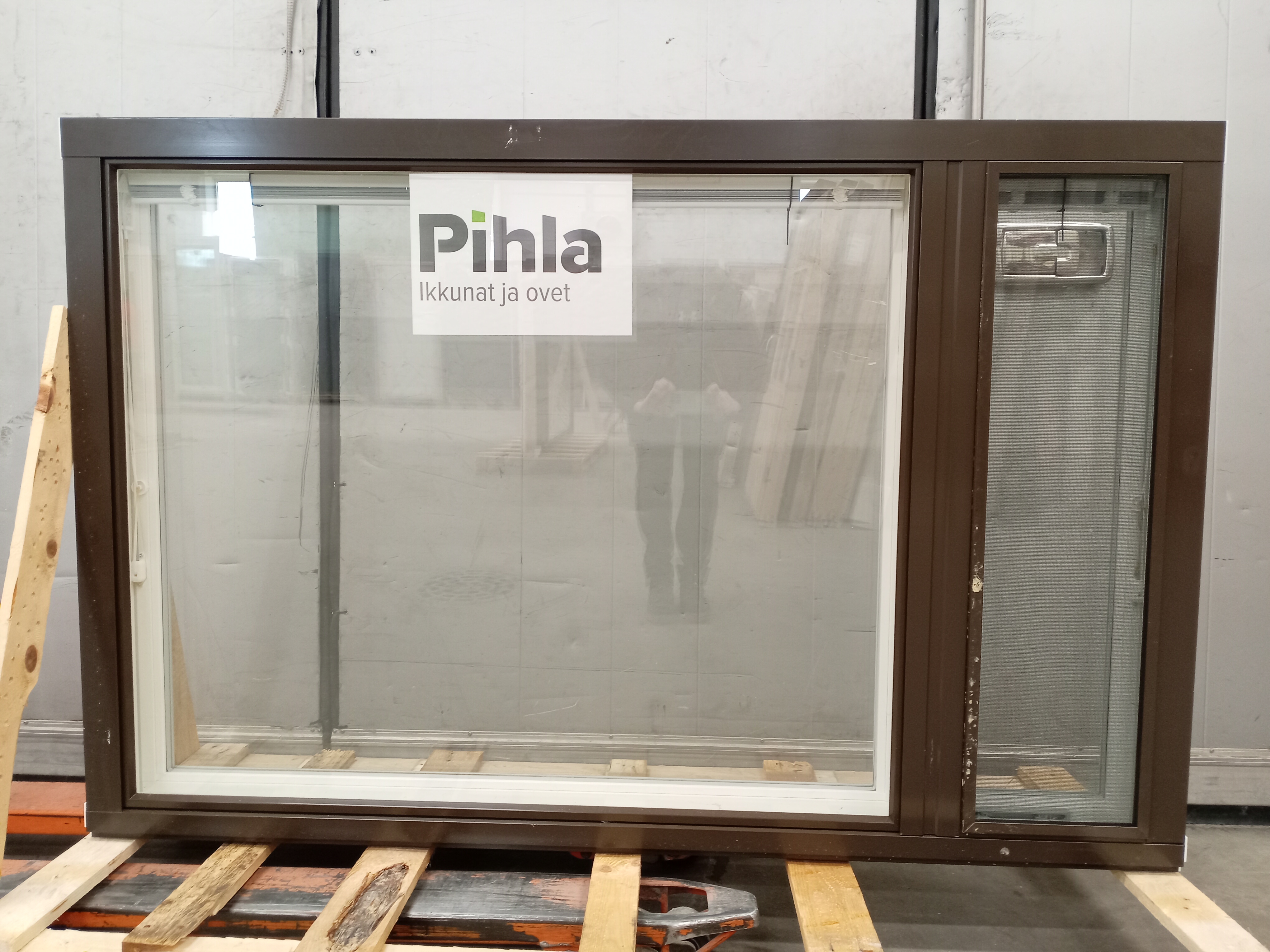 PIH-2162 MSEA 130, 1780x1170, Valk/Rusk, B-MALLI