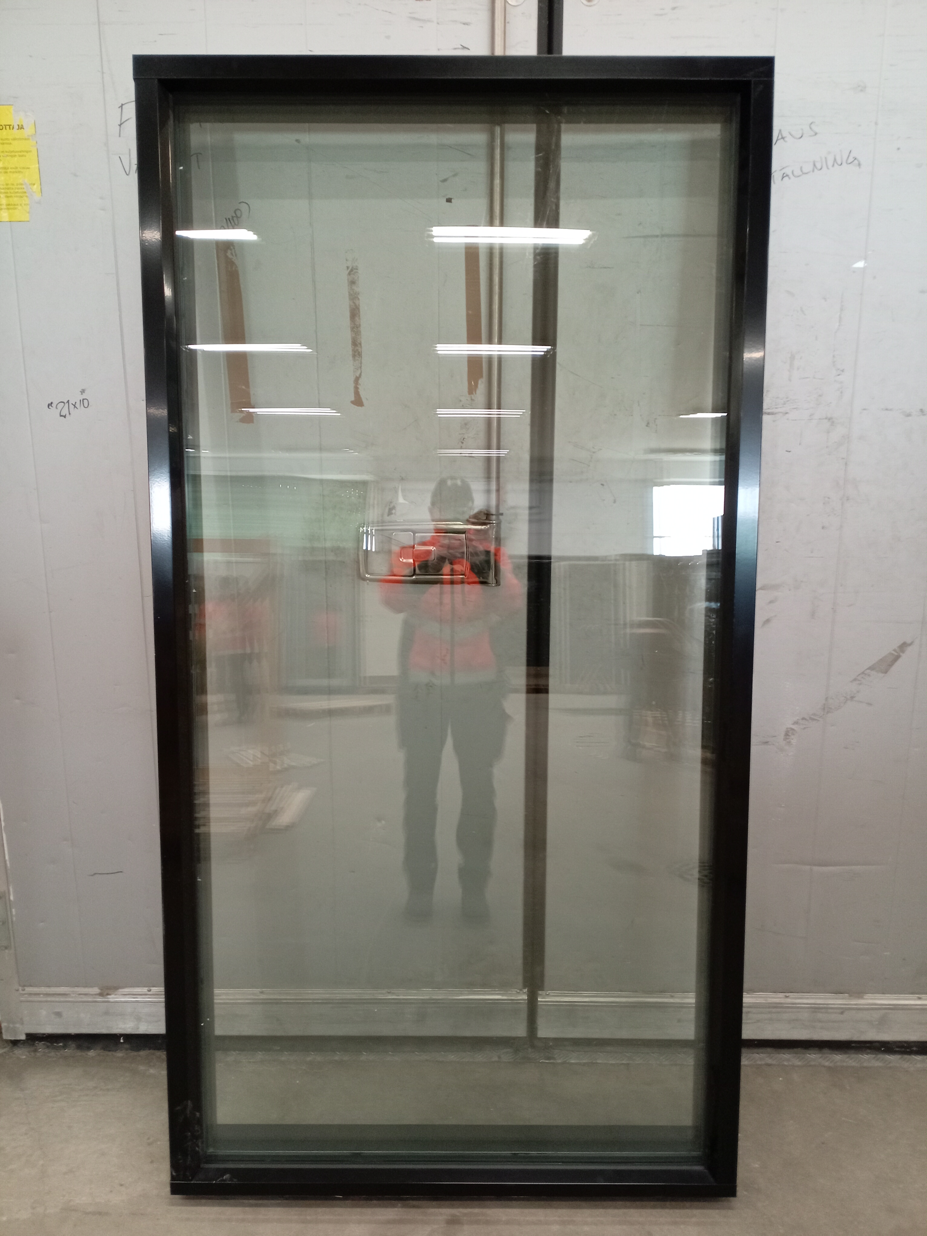 PIH-2140 MEKA 170, 1090x2090, Svart, 3K4/4/LAM