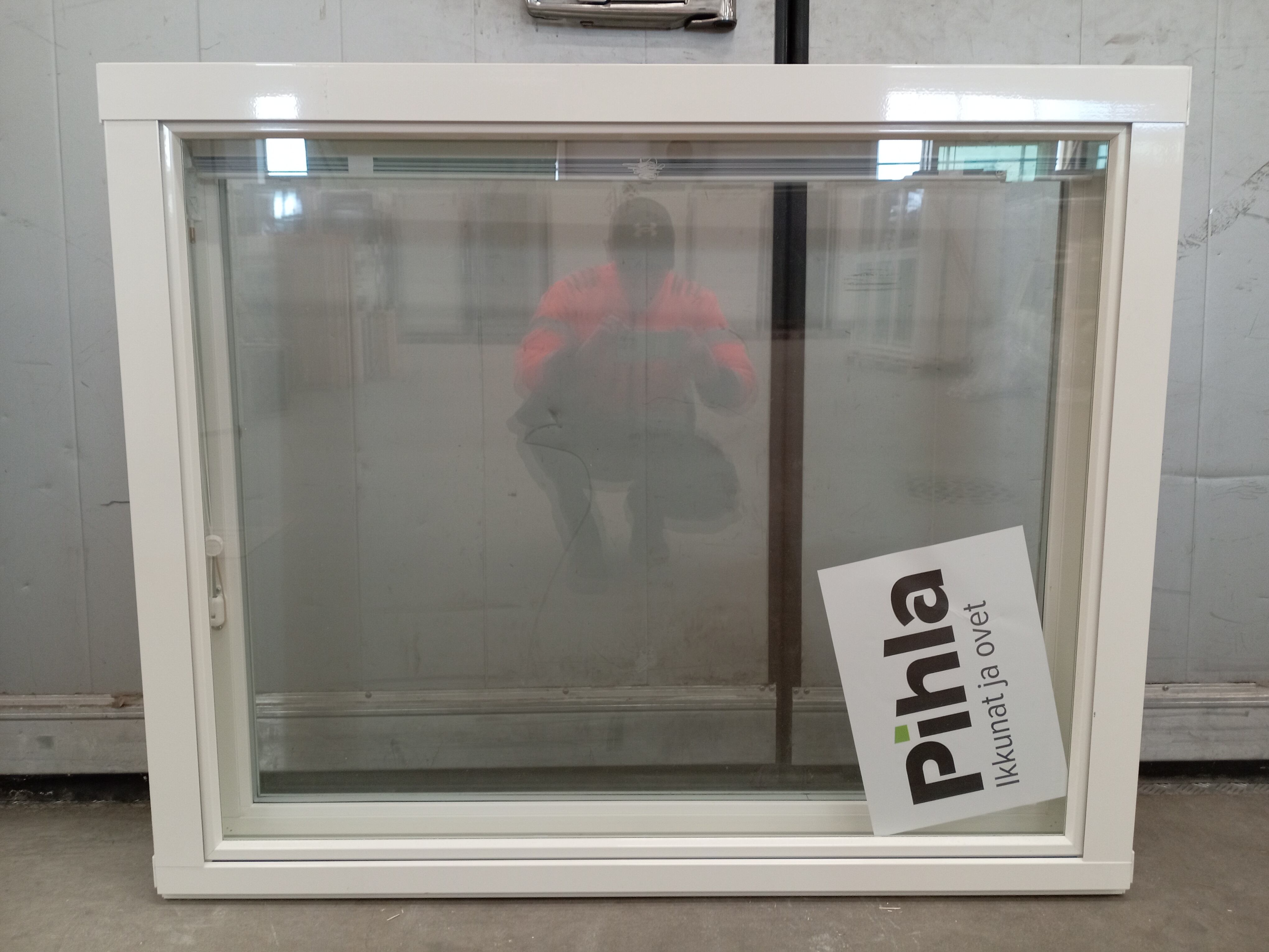 PIH-2123 MSEA 130, 1200x990, Vit