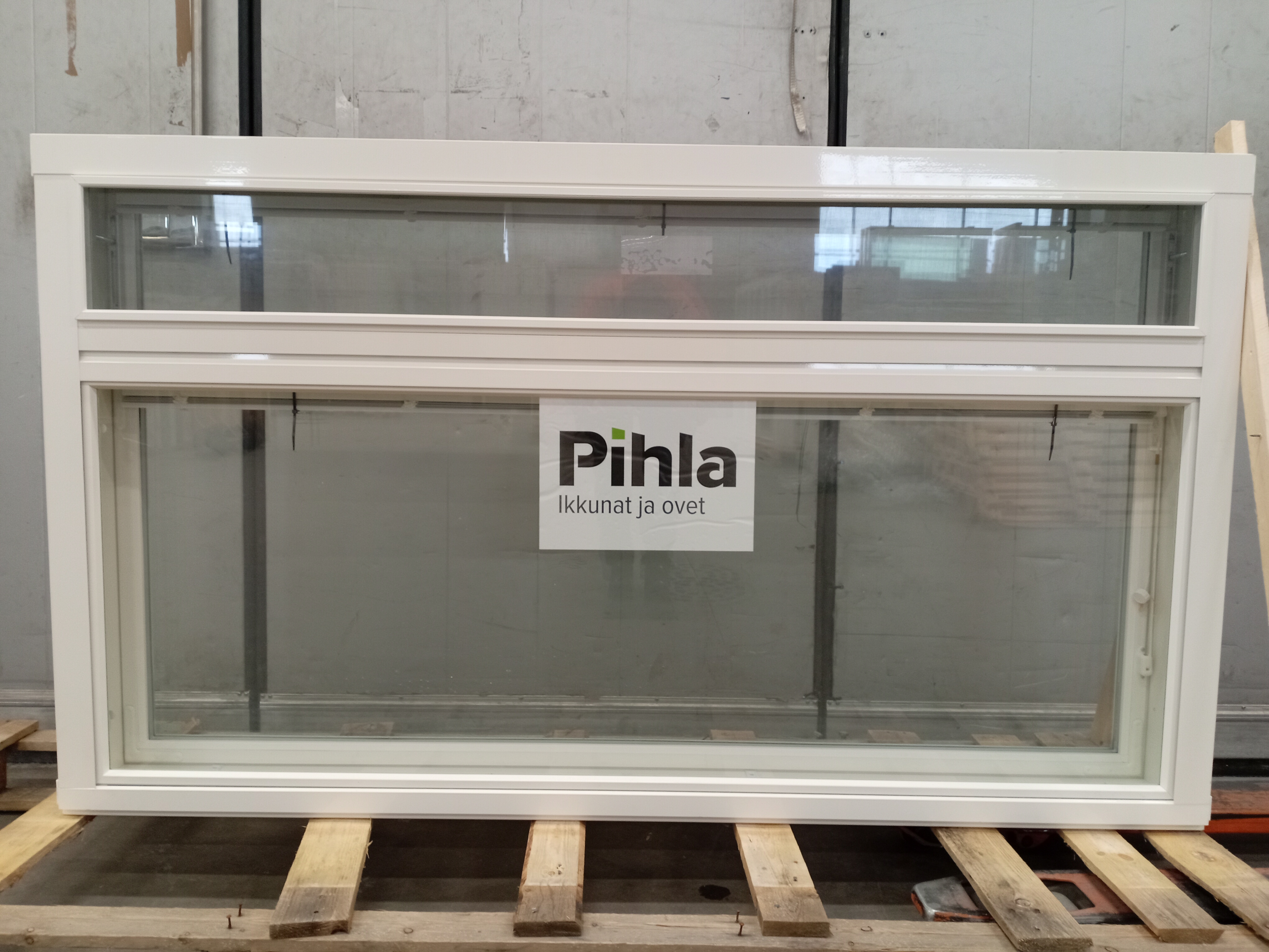 PIH-2133 MSEA 170, 1880x1090, Vit, F-MODELL
