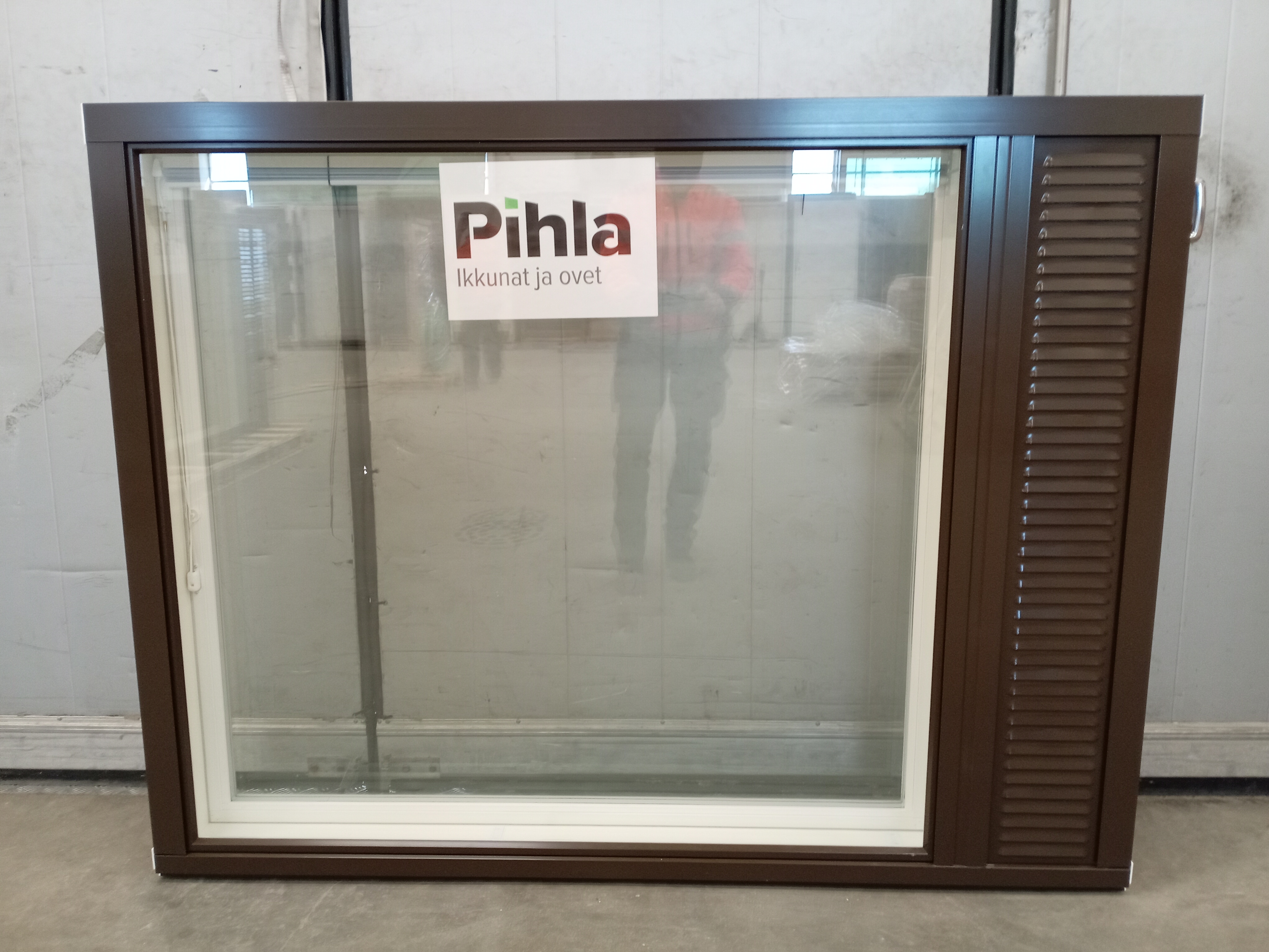 PIH-2145 MSEA 170, 1760x1360, Vit/Brun, B-MODELL