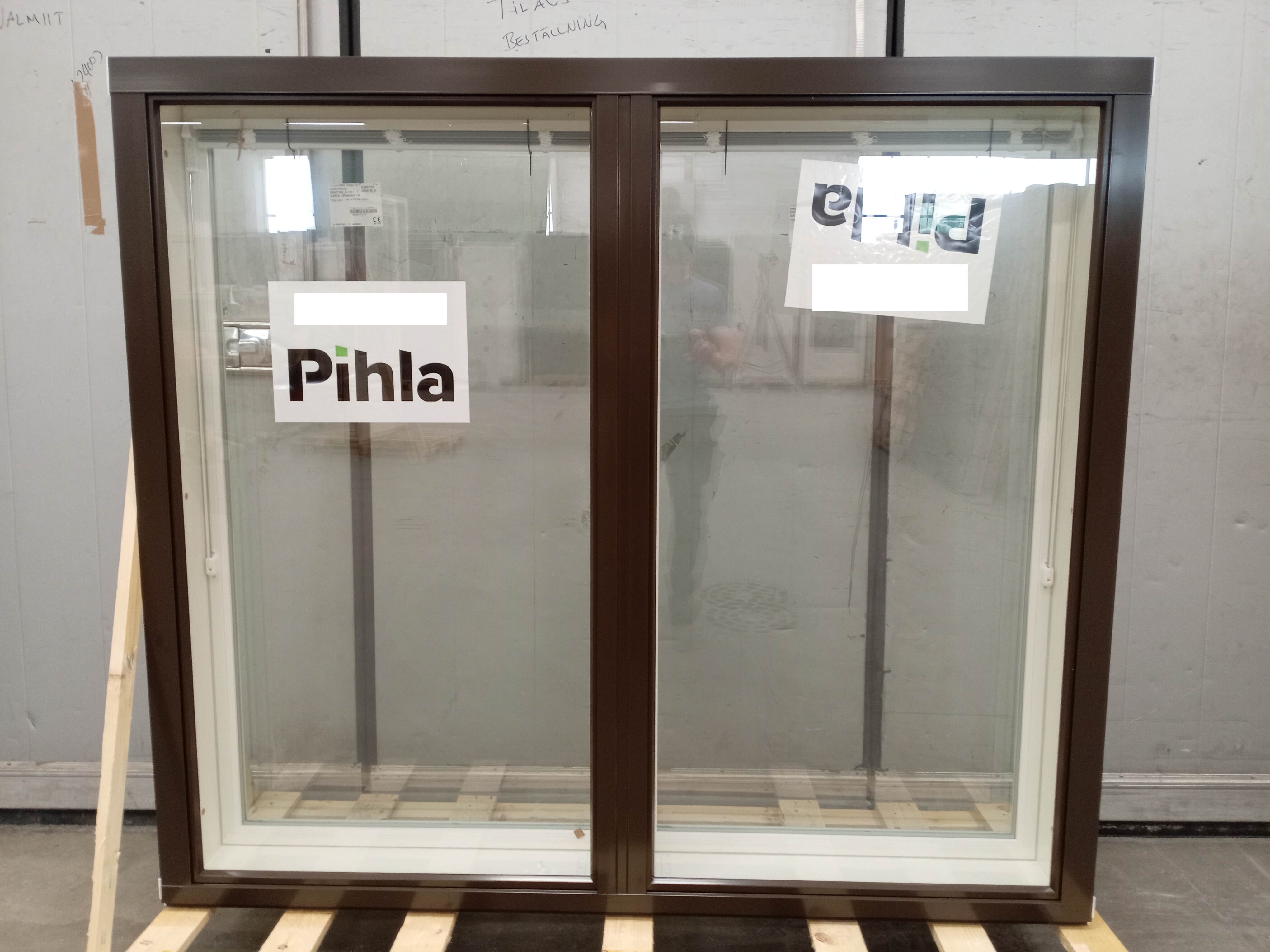 PIH-2185 MSEA 210, 1760x1560, Vit/Brun, B-MODELL