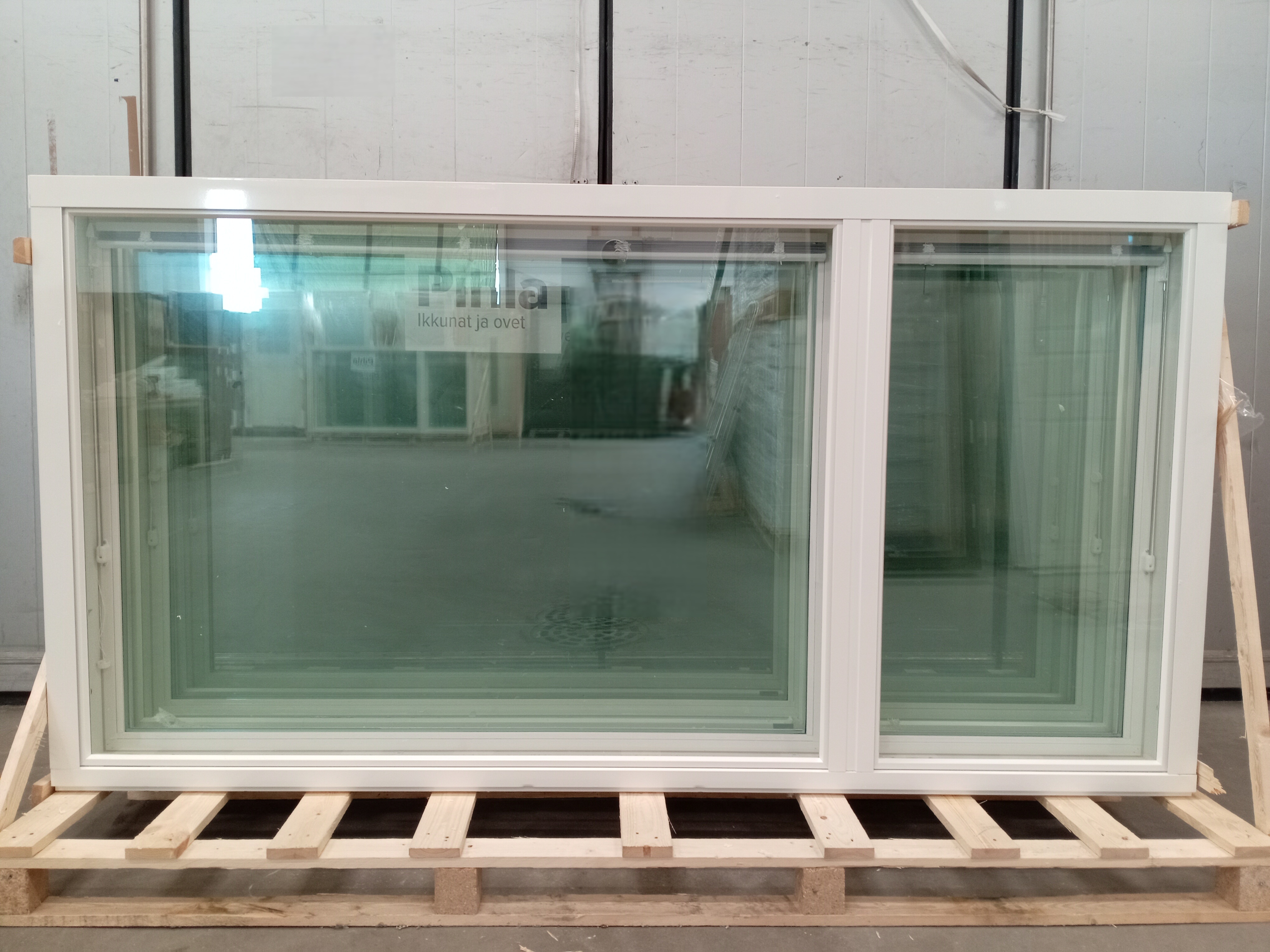 PIH-2270 MSEA 170, 2360x1240, Vit, B-MODELL