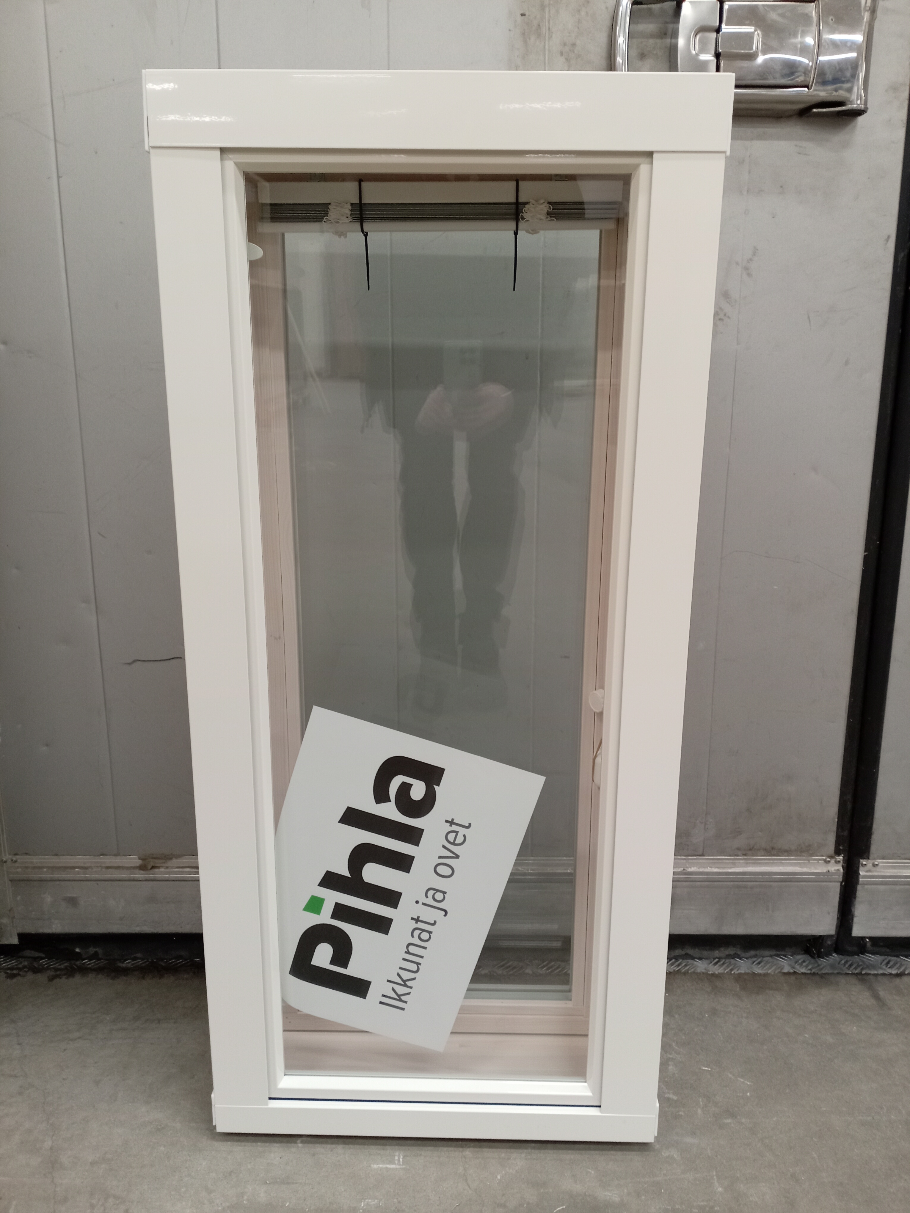 PIH-2240 MSEA 170, 490x1090, Sk/Vit