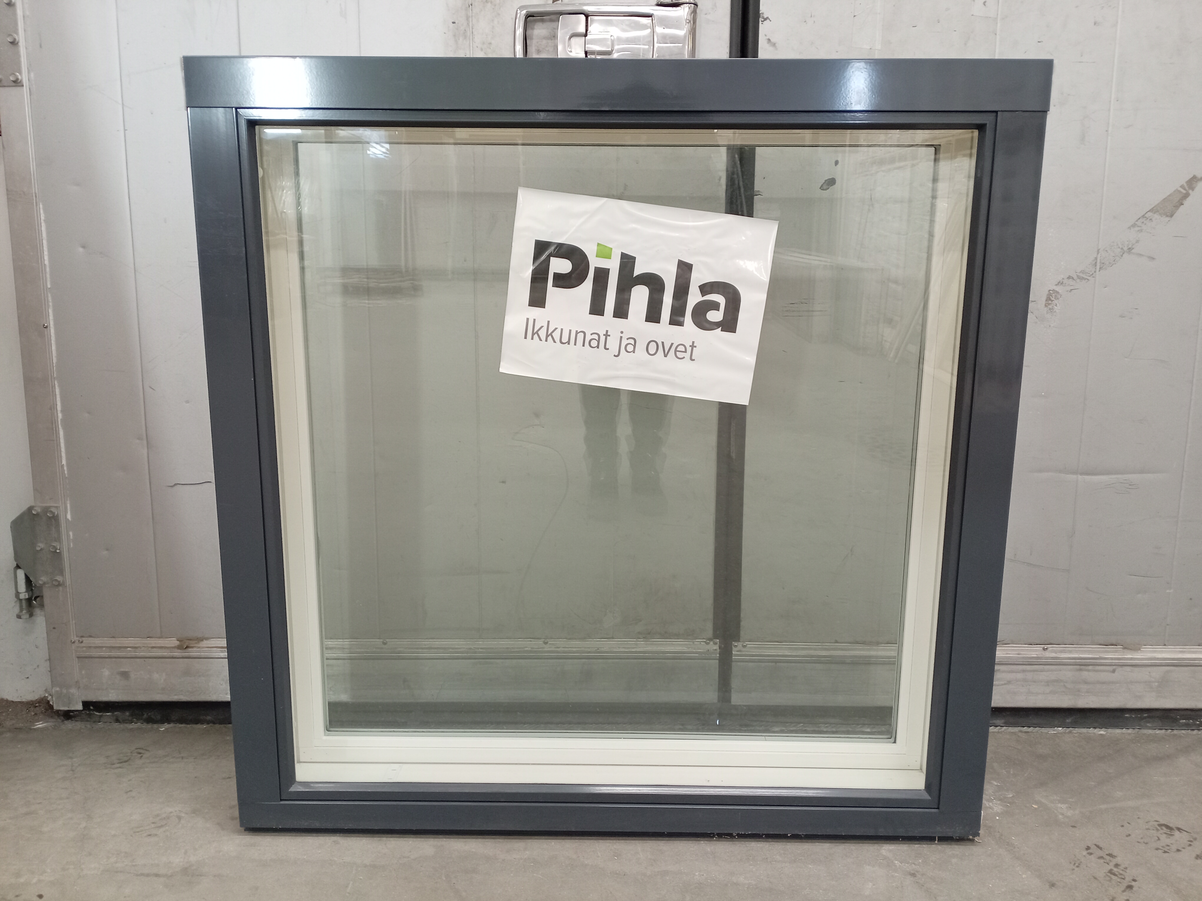 PIH-2263 MSEA 170, 1100x1100, Vit/Grå