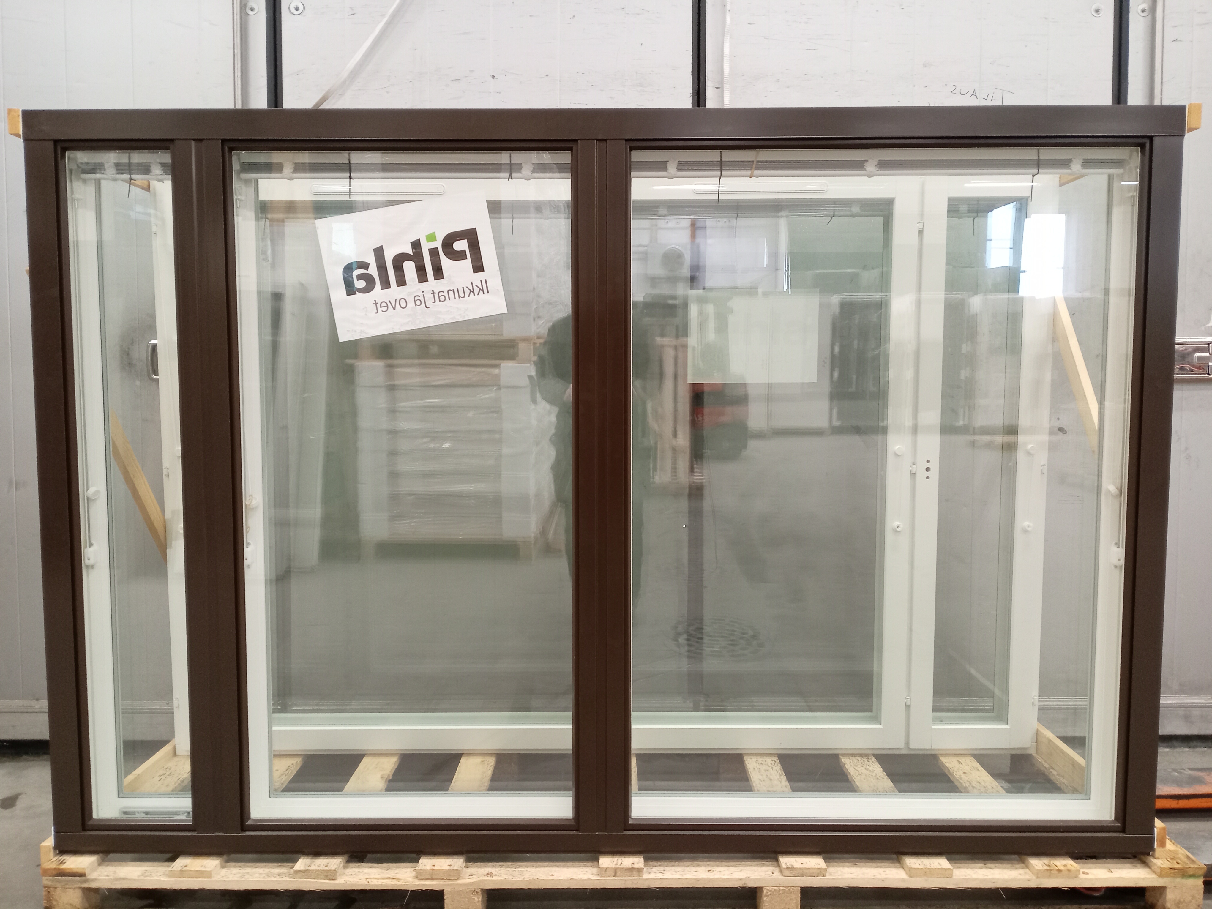 PIH-2295 MSEA 130, 2310x1540, Vit/Brun, E-MODELL