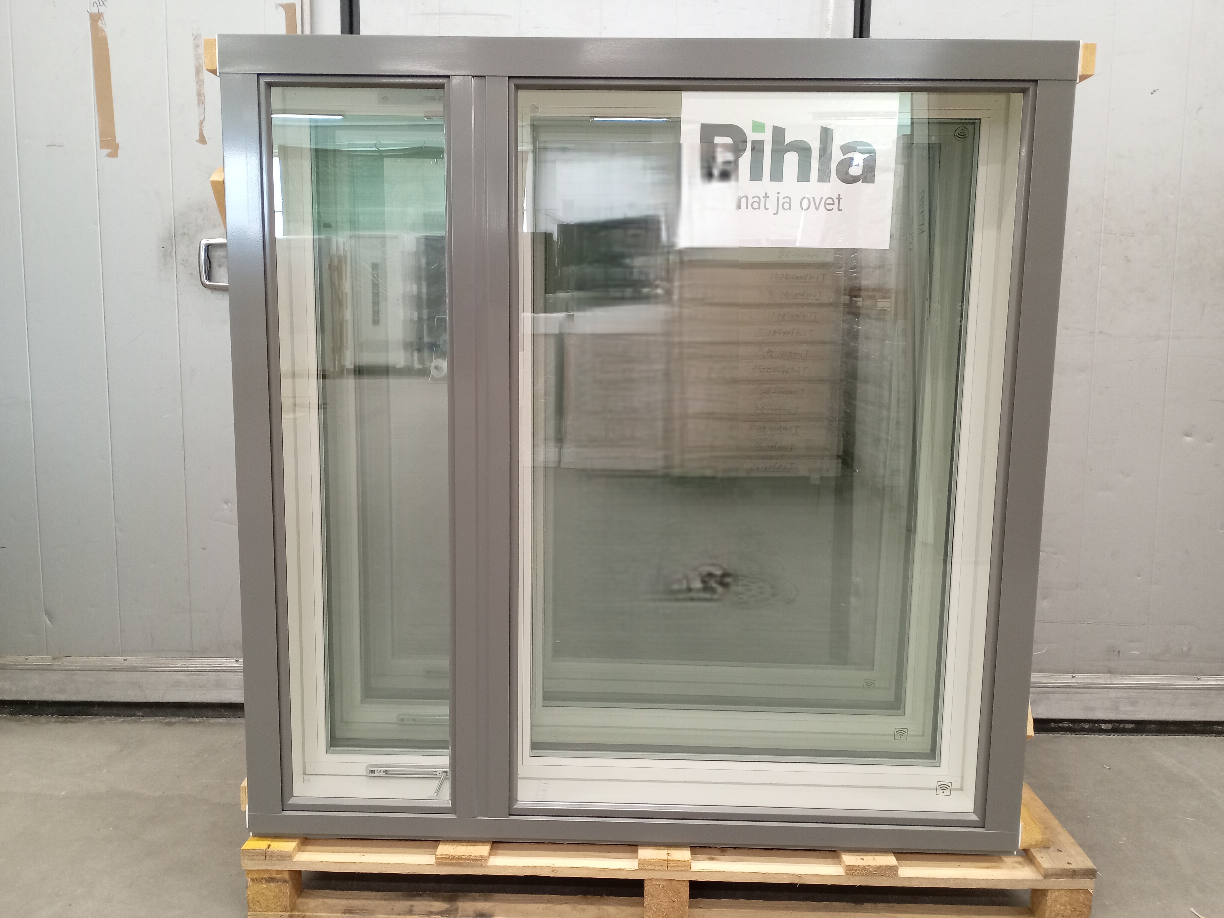 PIH-2304 MSEA 210, 1370x1380, Vit/Grå, B-MODELL