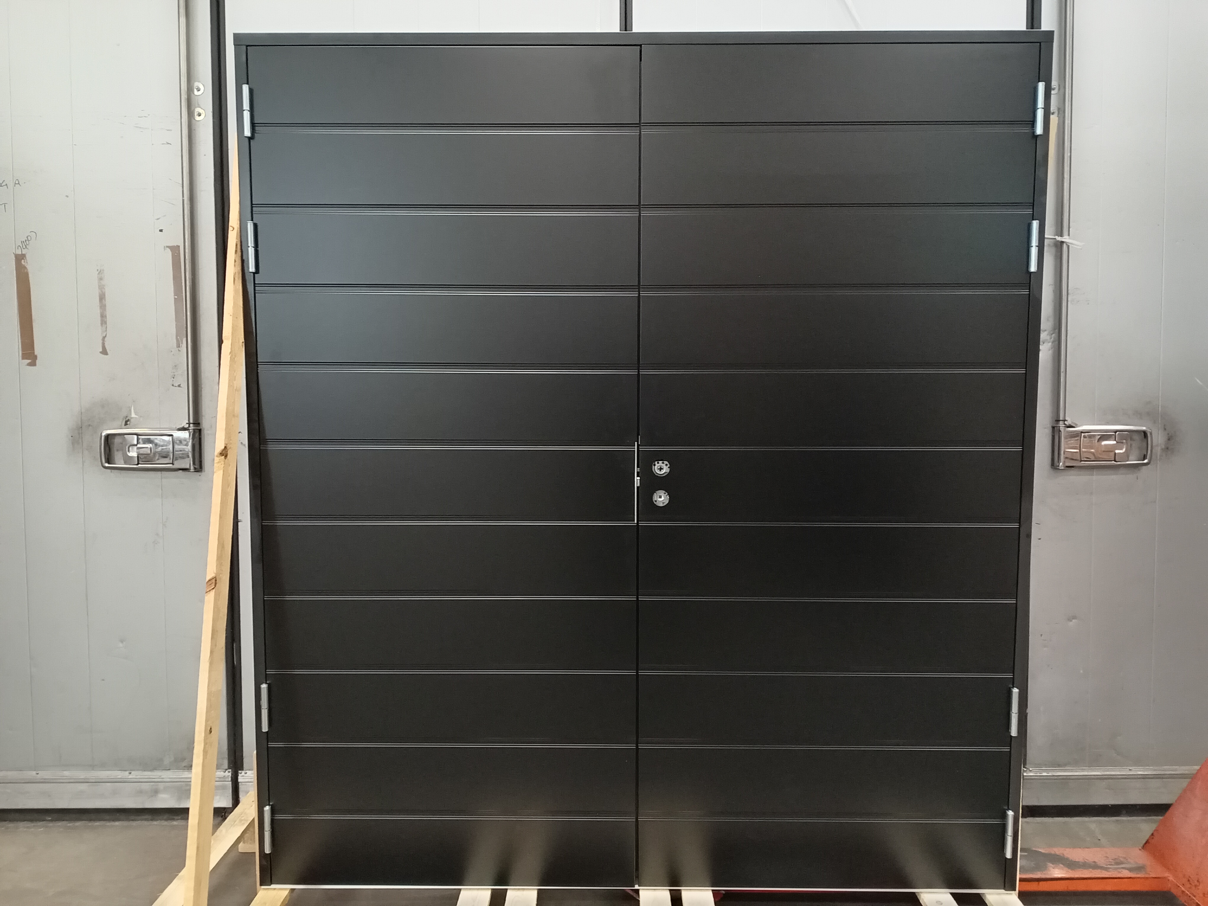 PNE-195, TALAS VAAKA TUPLA  AO 1.0, 1890x2080, OIK, Musta