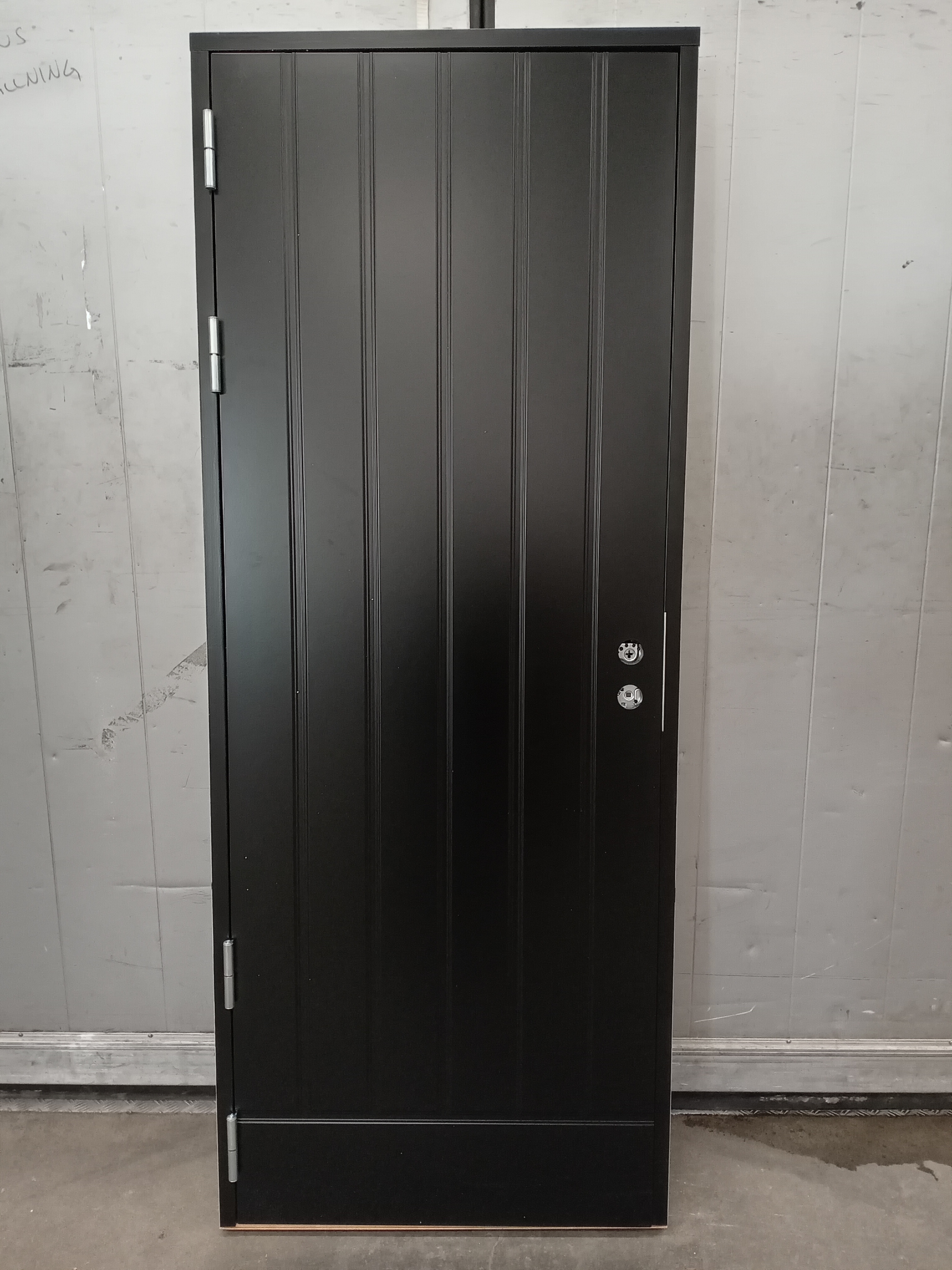 PNE-166, TALAS PYSTY 1.0, 8x20 (790x1990), Vänster, Svart