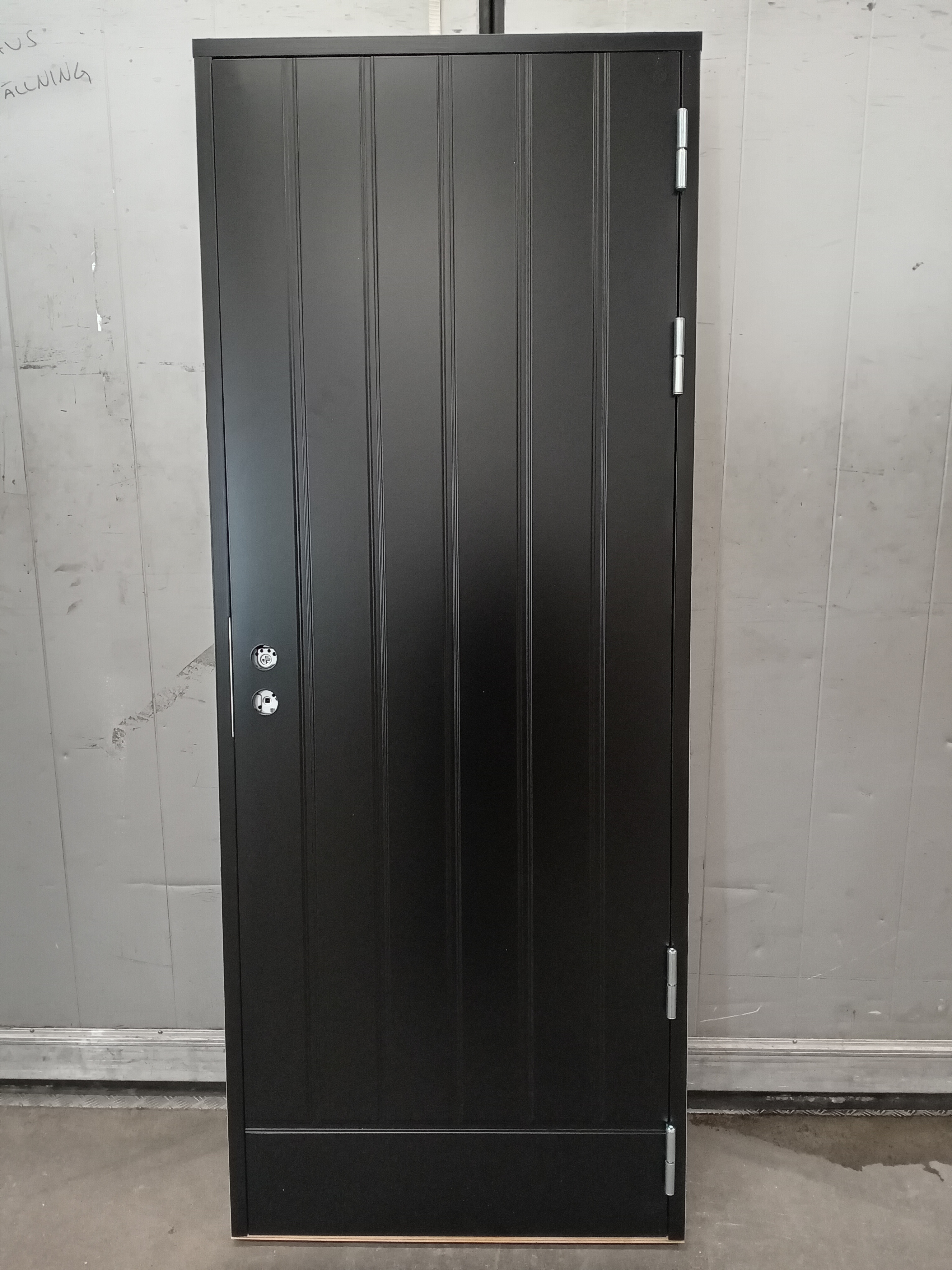 PNE-167, TALAS PYSTY 1.0, 8x20 (790x1990), Höger, Svart