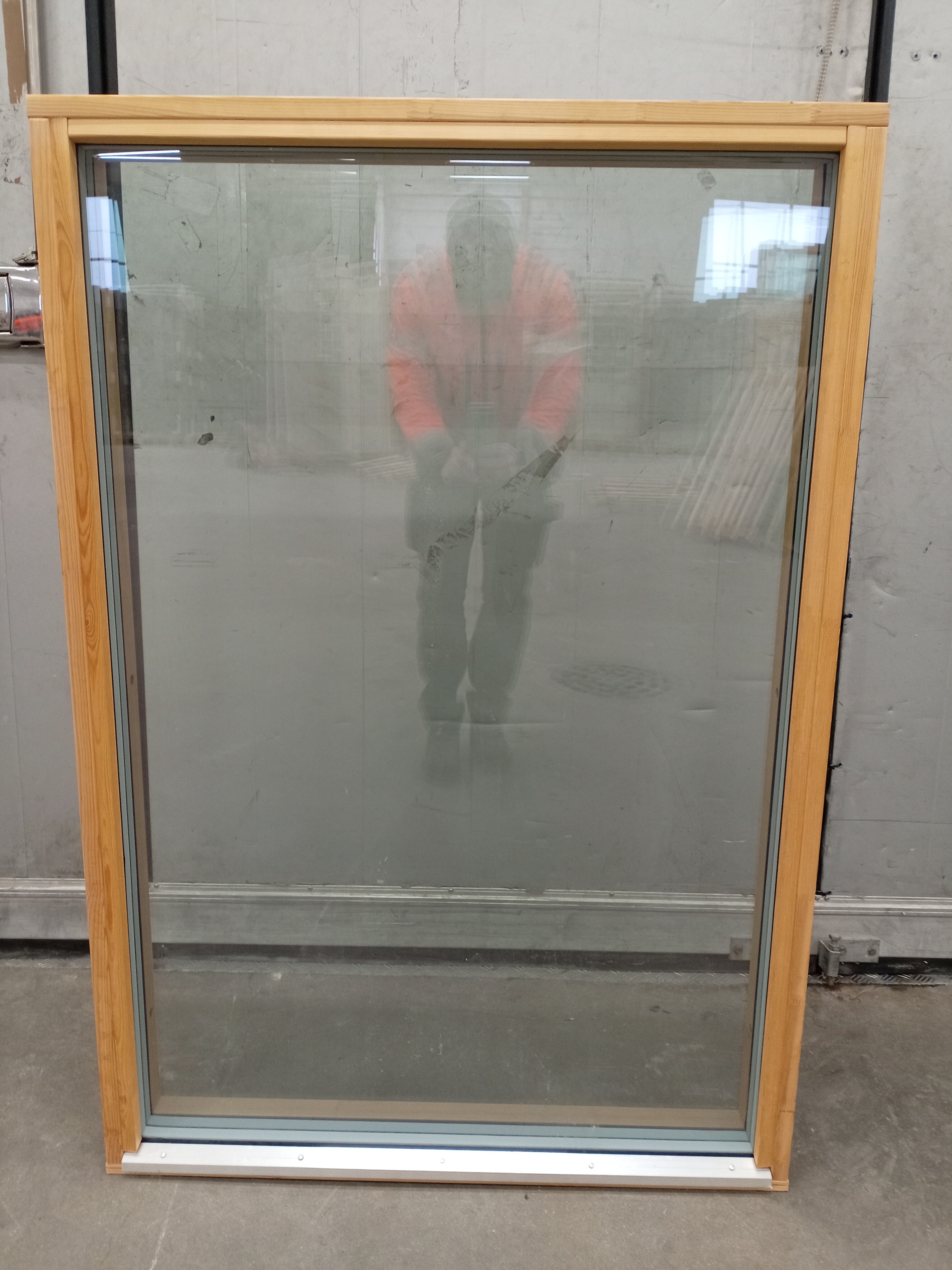 POL-166, KFG 115, 943x1377, Puu, 3K4 kiinteä