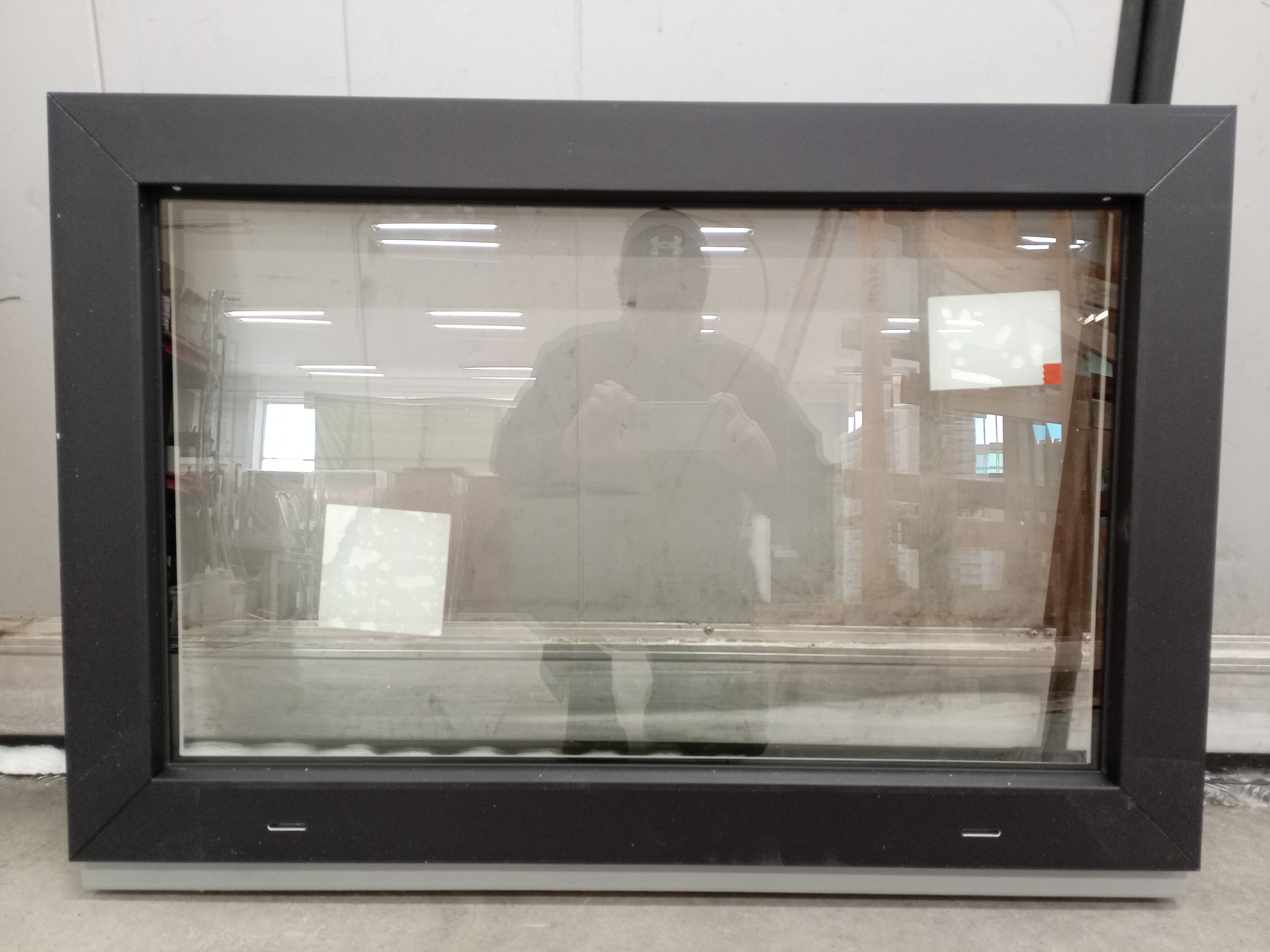 Prod-58, OKNO_70, 9x6 (890x590), 2K FIX, Vit/Svart