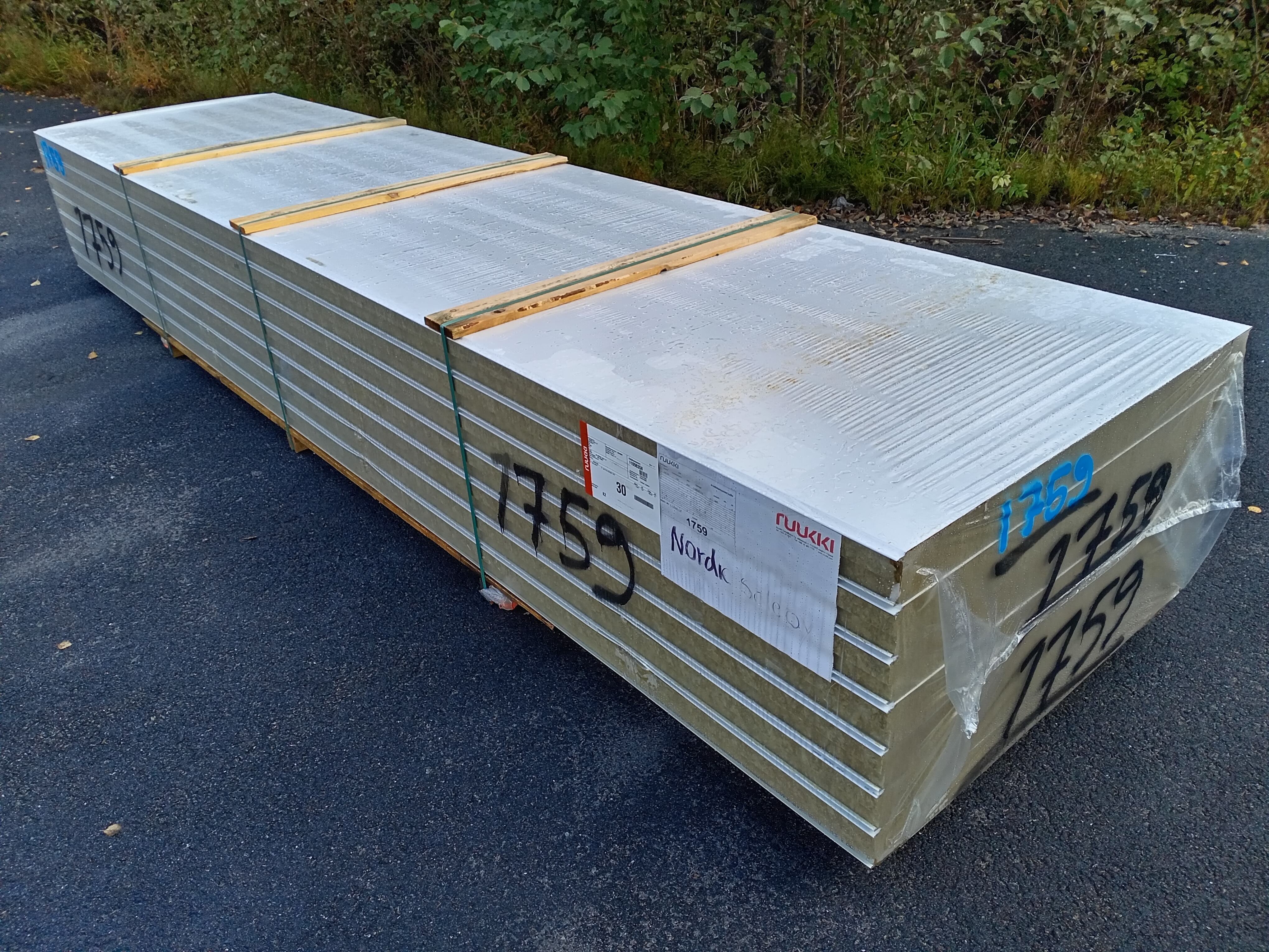 Ruukki SPA100W - NO 1759 (5000mm, 20/20)