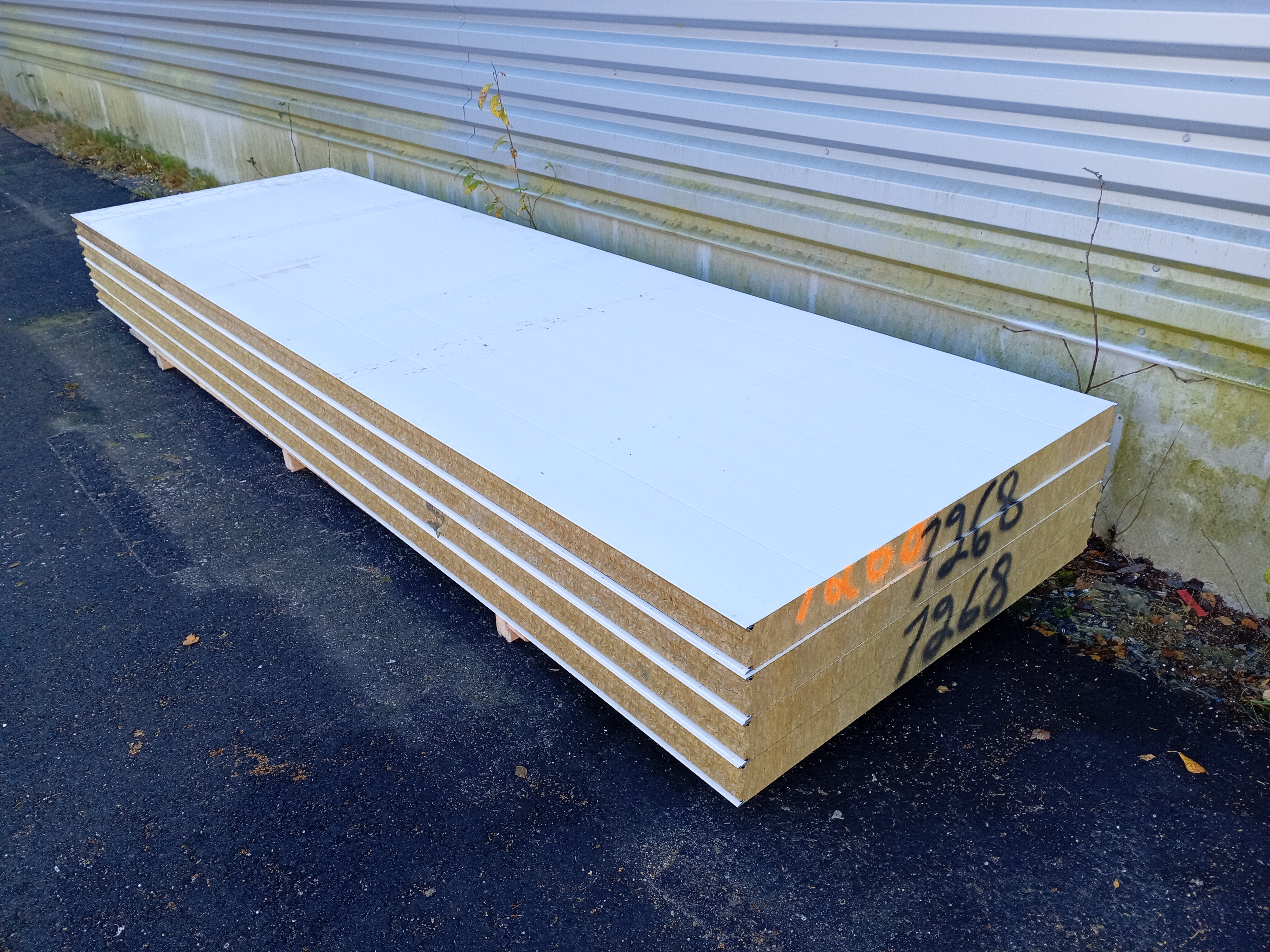 Ruukki SPA100W2 - NO 1268 (4000mm, 20/20)