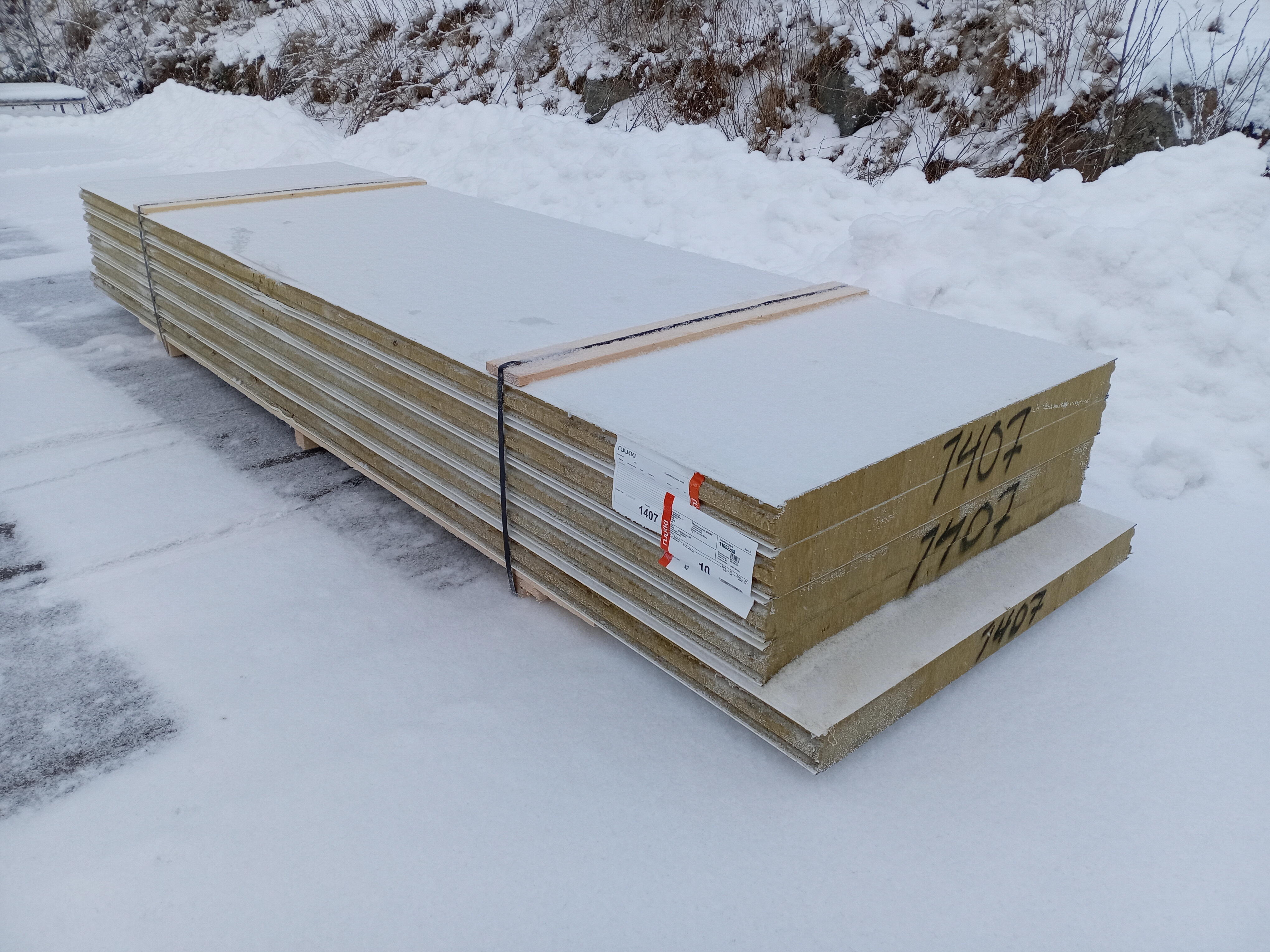 Ruukki SPA100W5 - NO 1407 (4000mm, 20/20)